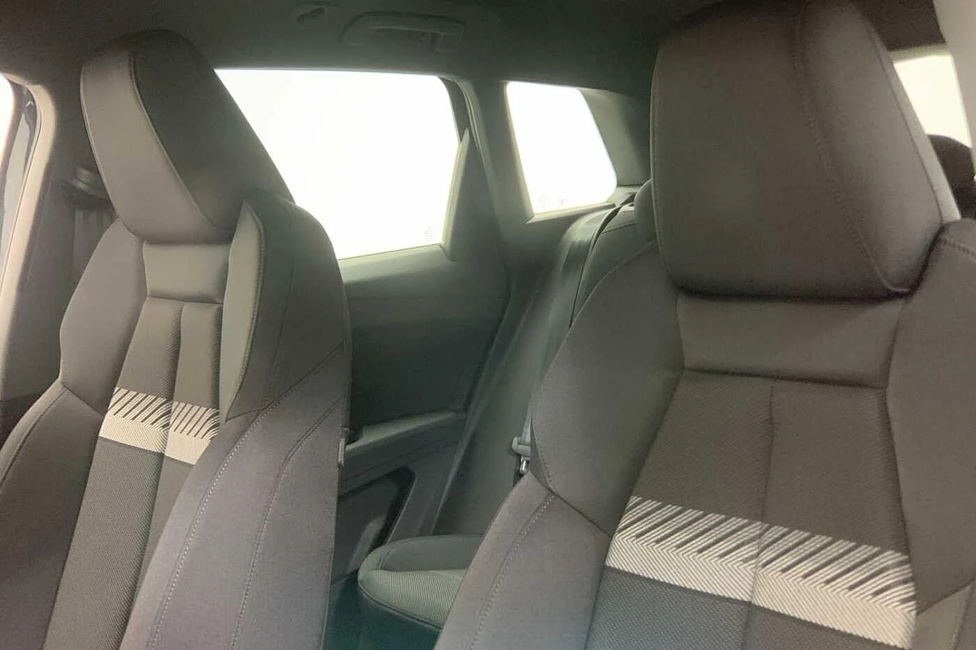 Audi-Q4 e-tron-image-8