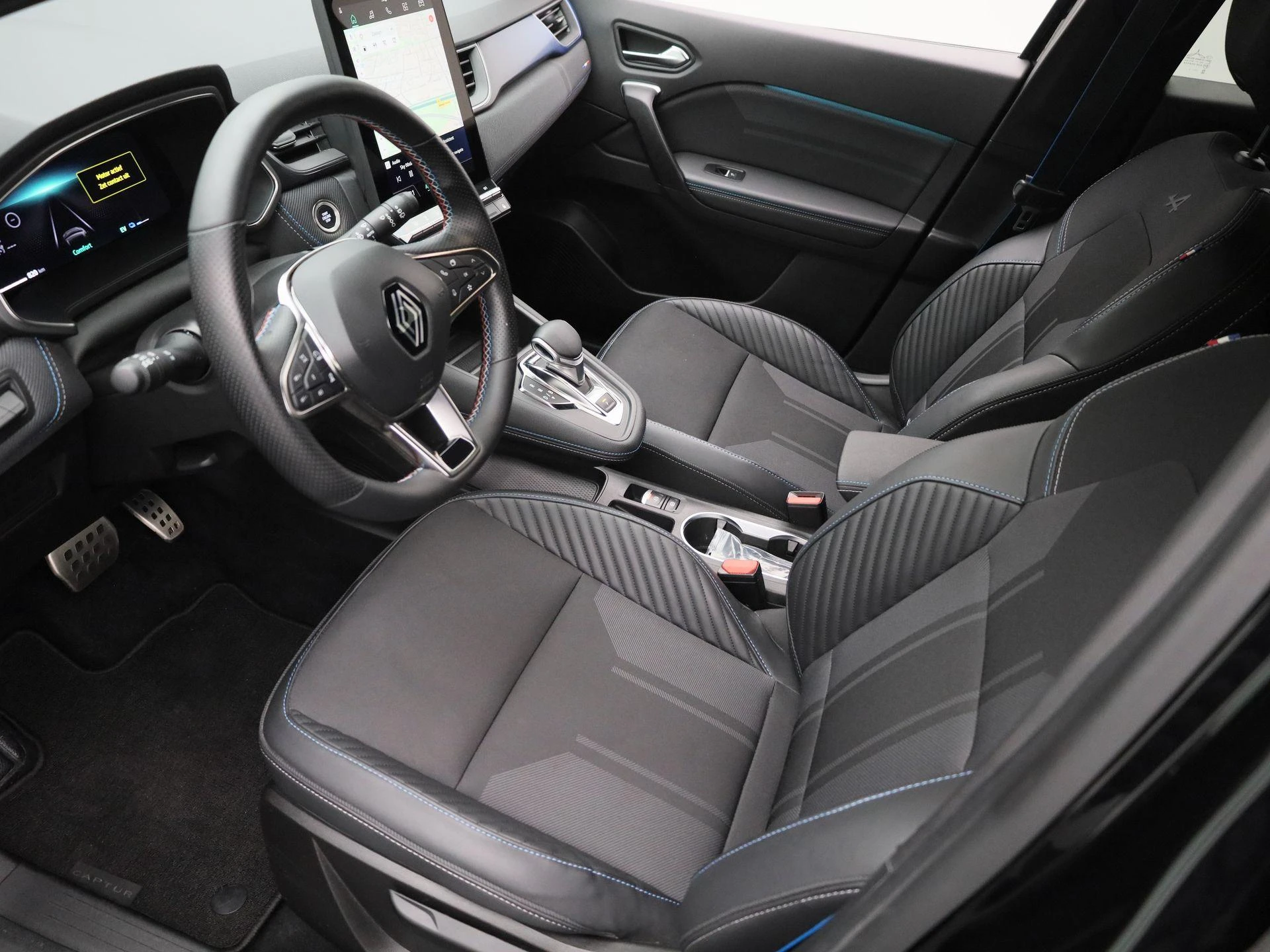 Renault-Captur-image-15