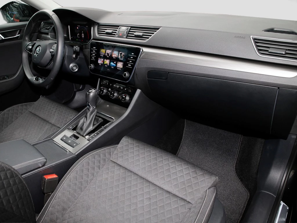 Škoda Superb Combi 1.5 TSI DSG Ambition Navi/SmartLink