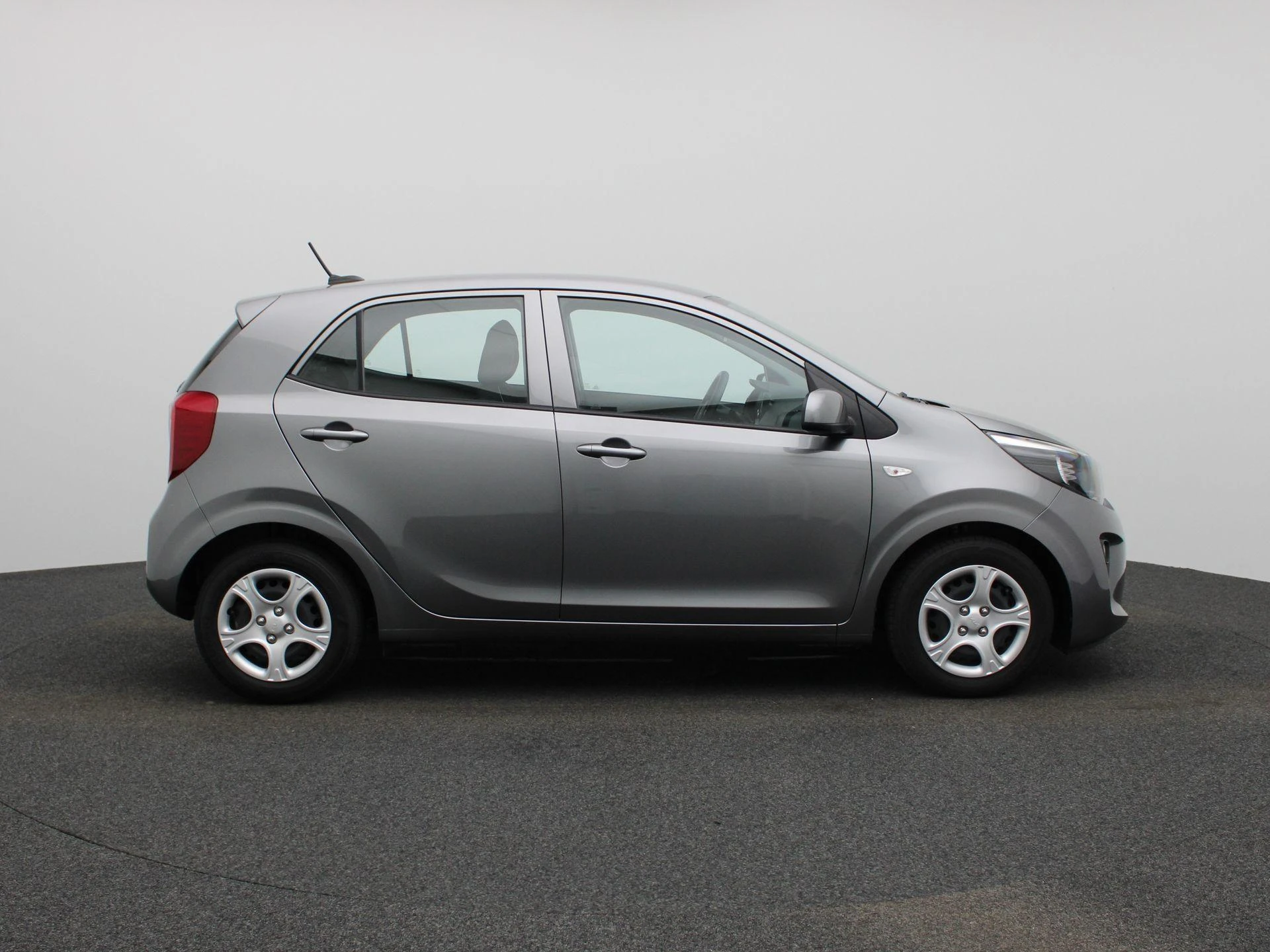 Kia-Picanto-image-5