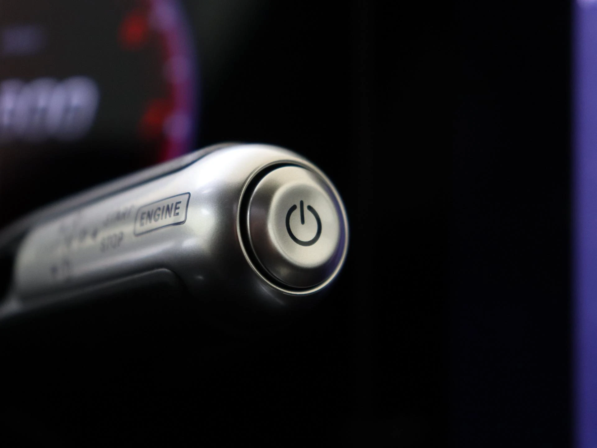 Mercedes-Benz-CLA-image-20