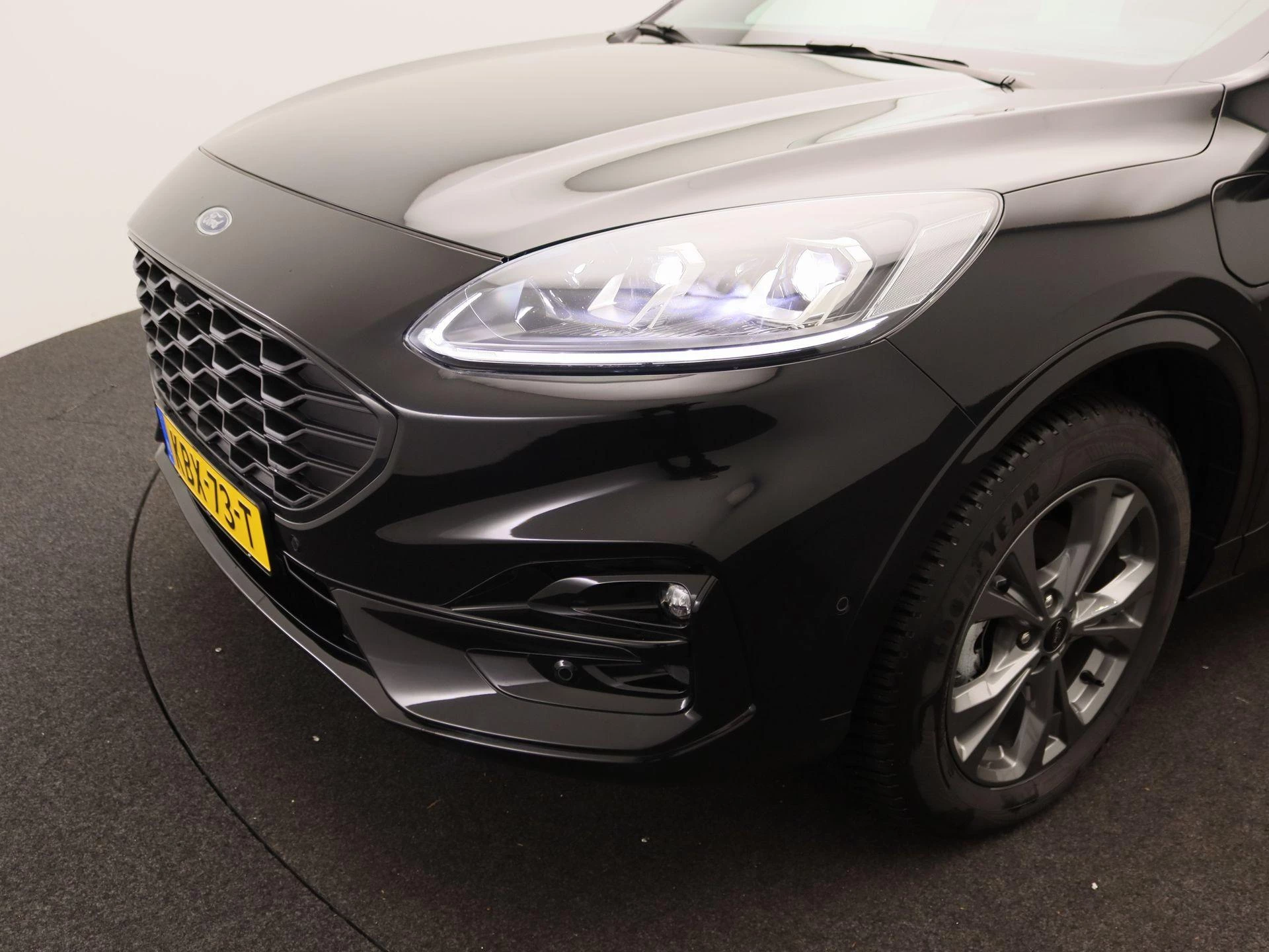 Ford-Kuga-image-18