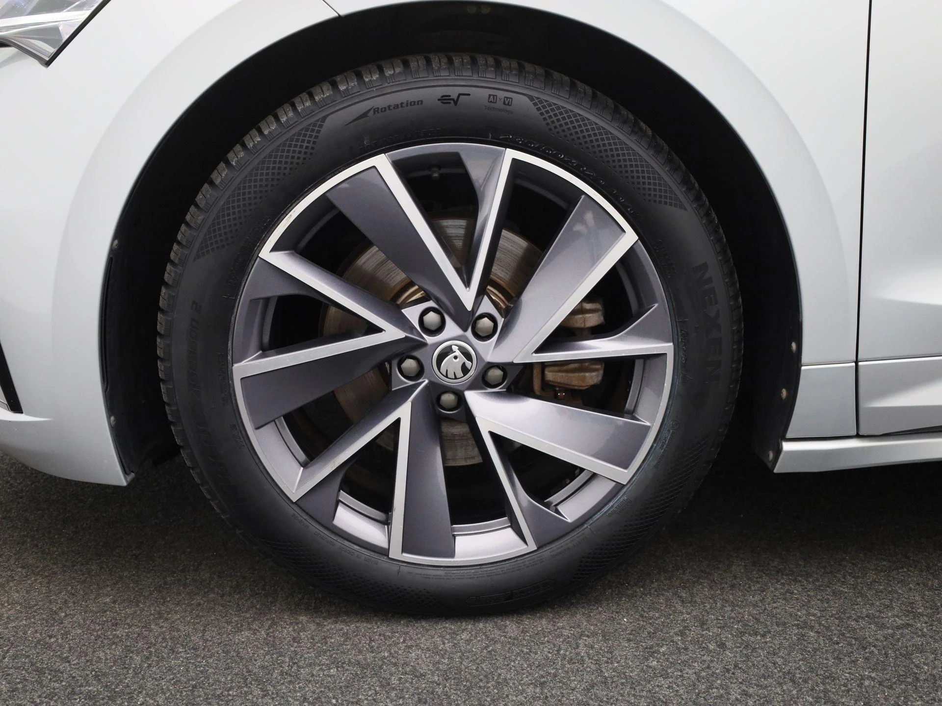 Škoda-Enyaq iV-image-13