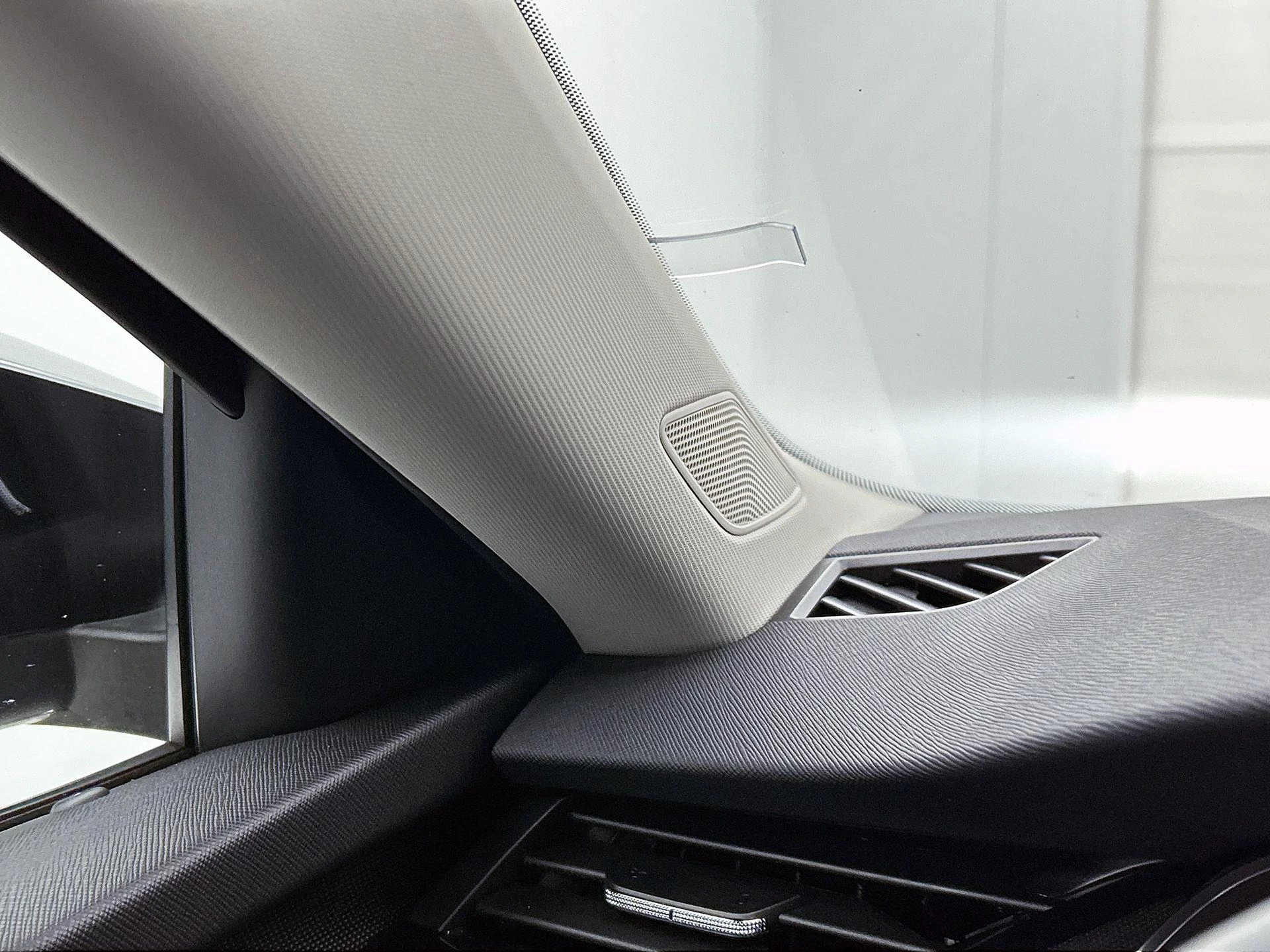 Škoda-Octavia-image-11