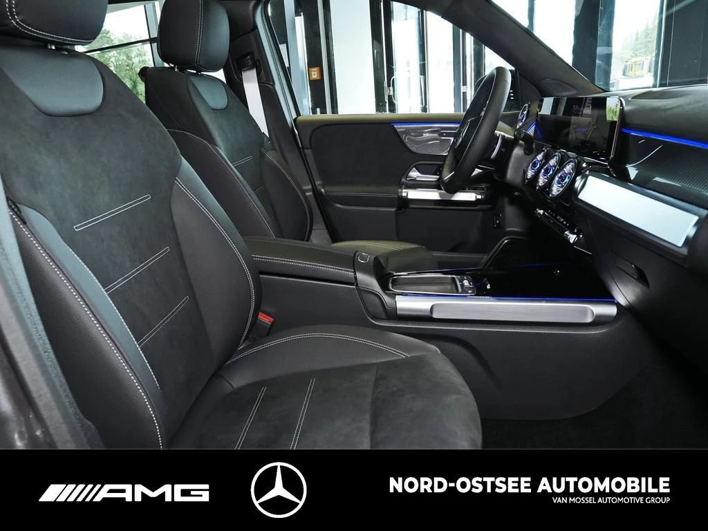 Mercedes-Benz GLB 200 AMG NIGHT PANO DISTRONIC 20Z 360° AMG Line