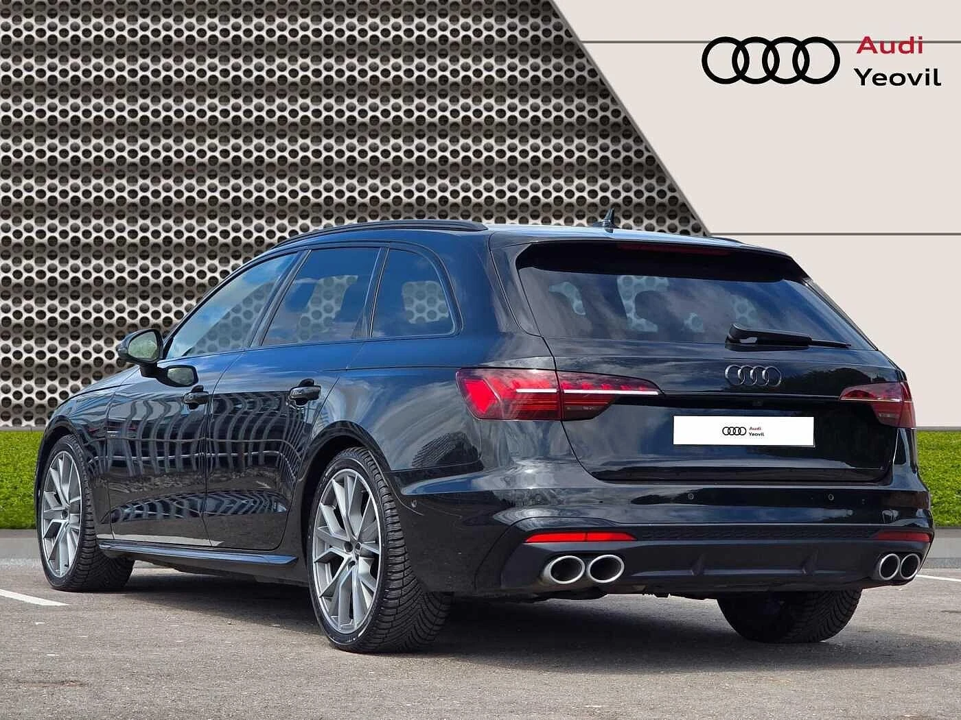 Audi-S4-image-2