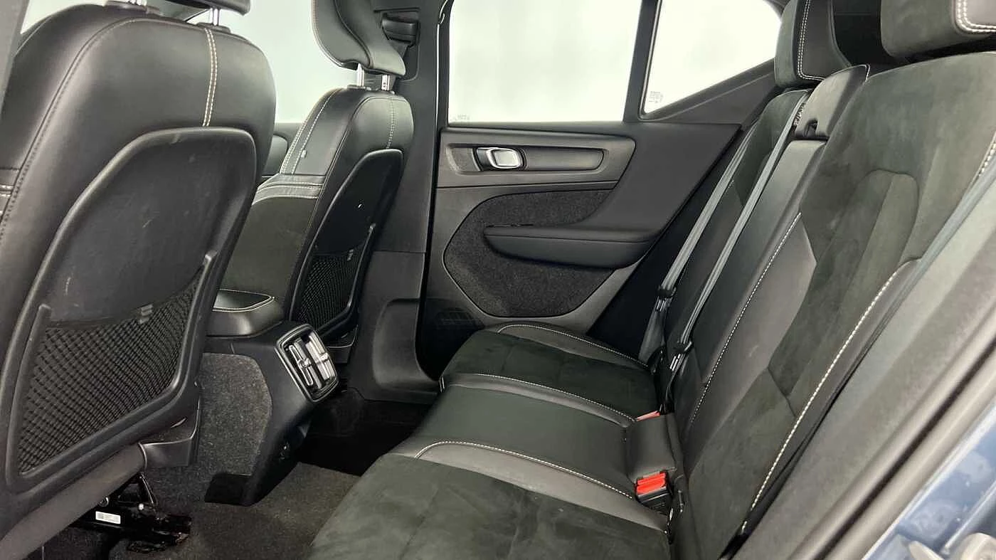 Volvo-XC40-image-6
