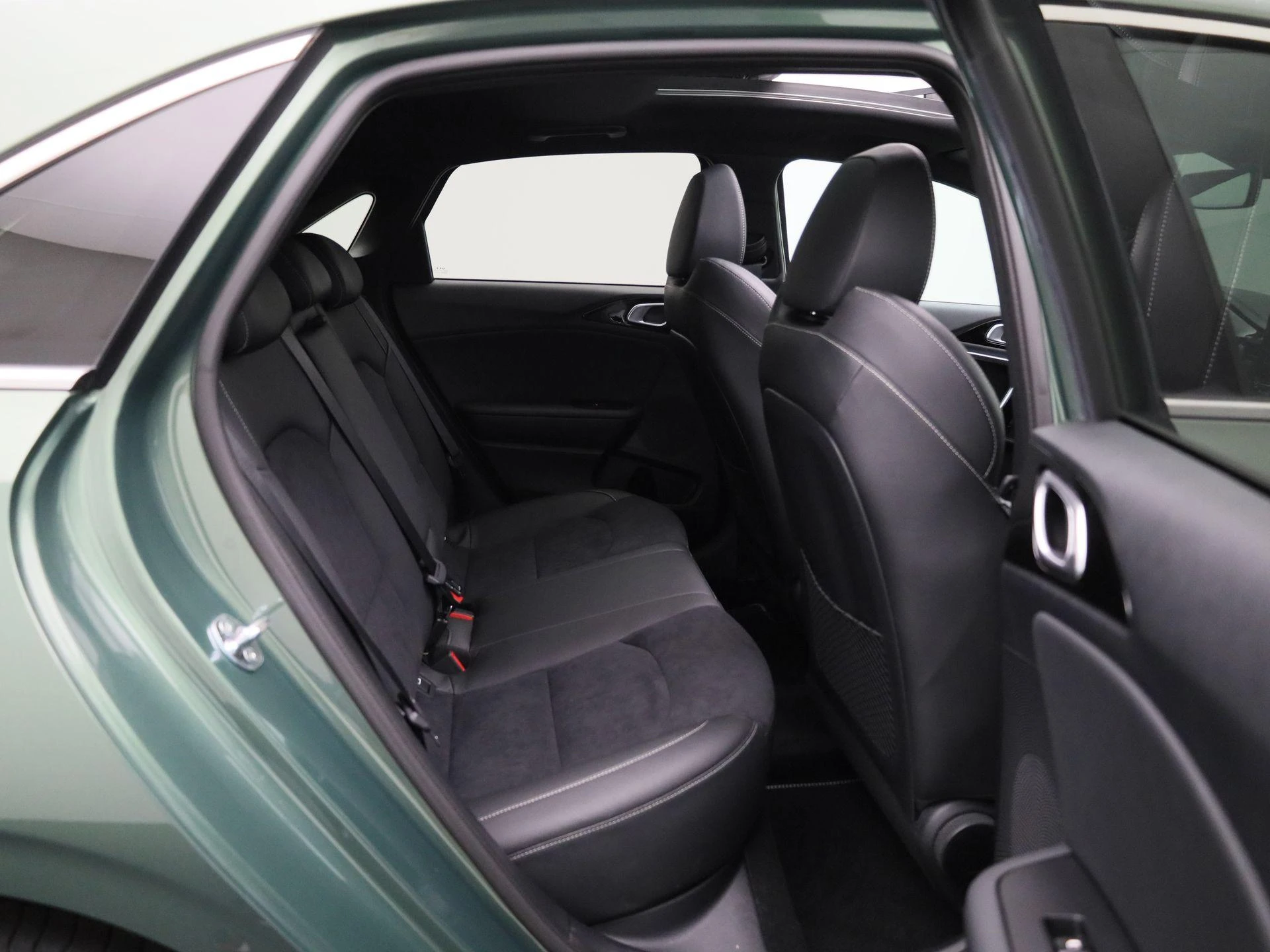Kia Ceed - 35