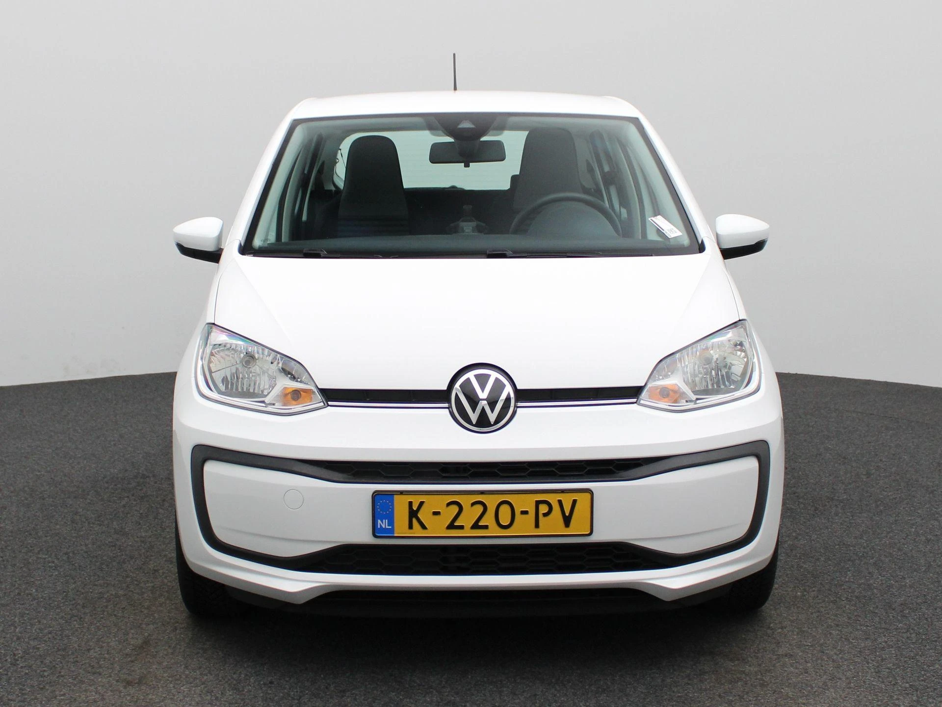 Volkswagen-up!-image-2
