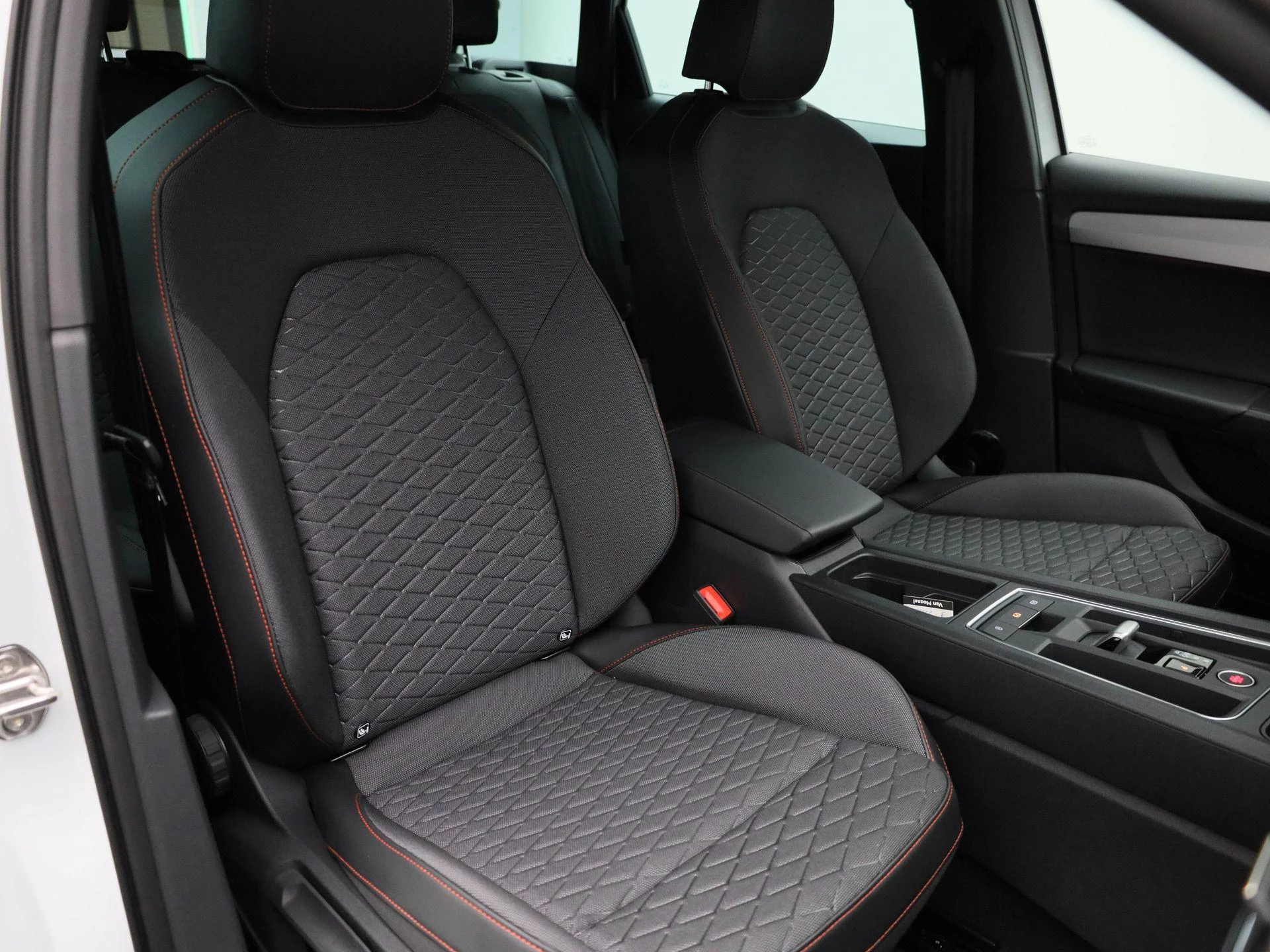 SEAT Leon Sportstourer 1.5 TSI e-Hybrid FR Business