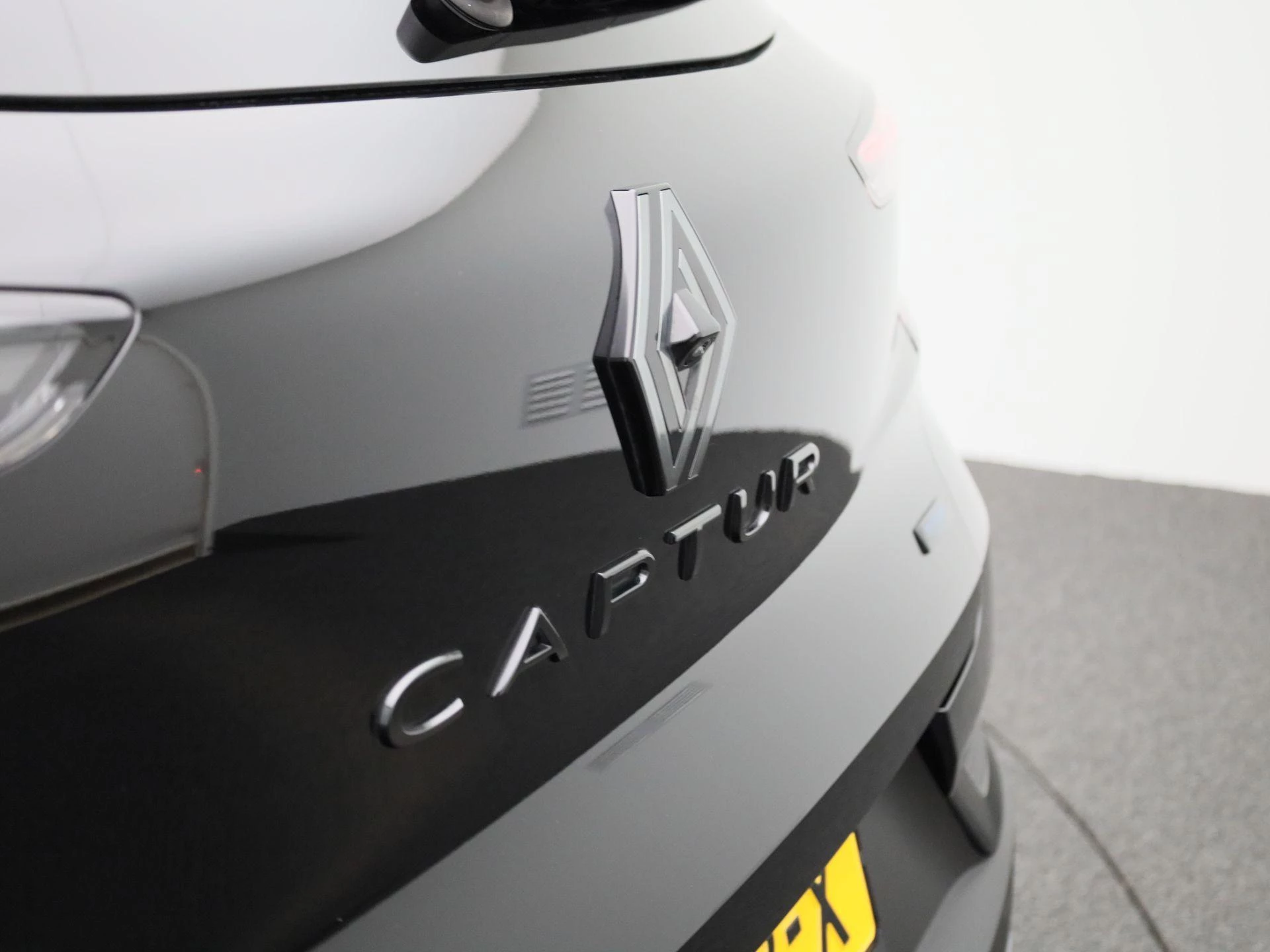 Renault-Captur-image-30