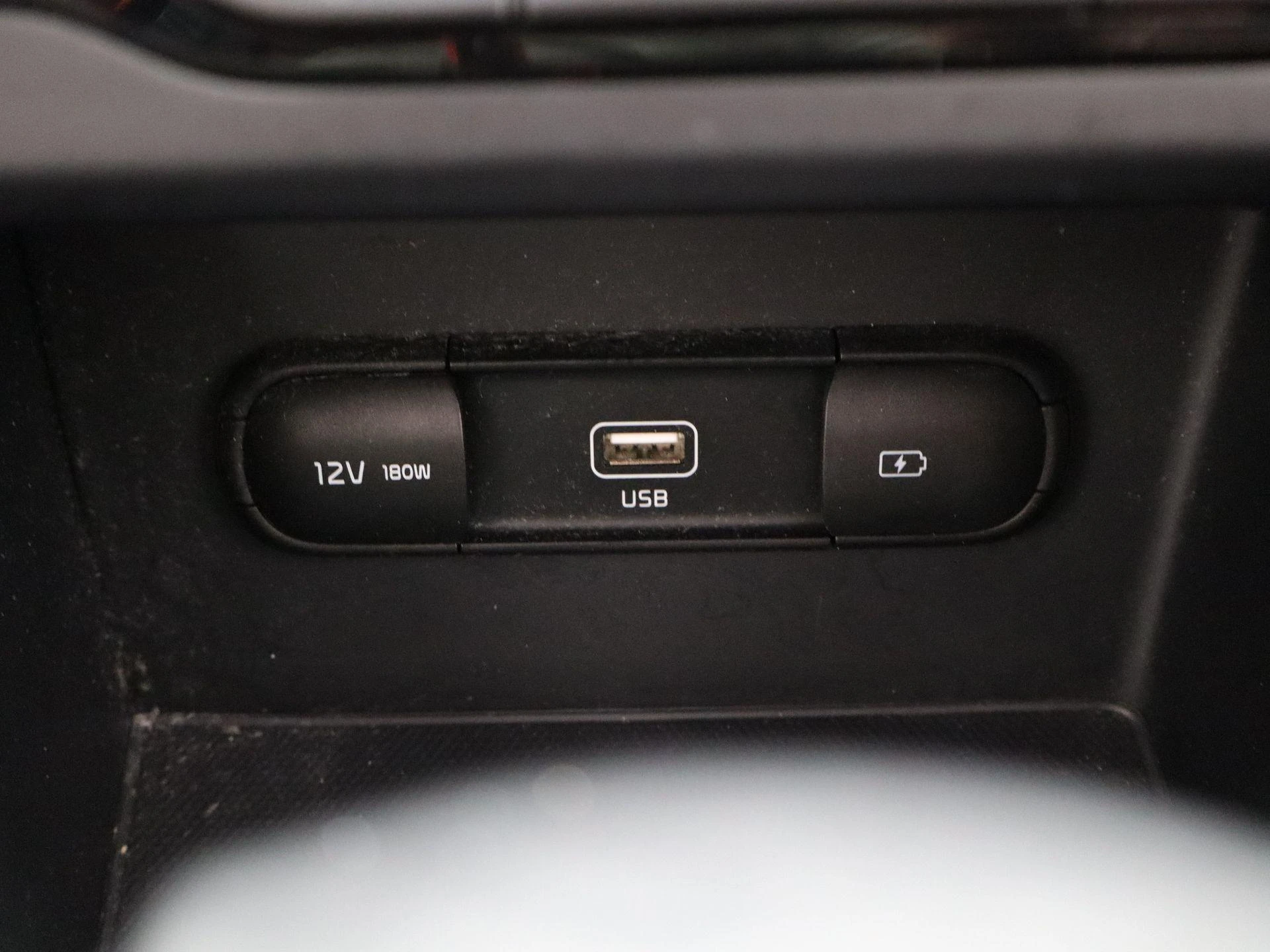 Kia-Niro-image-20