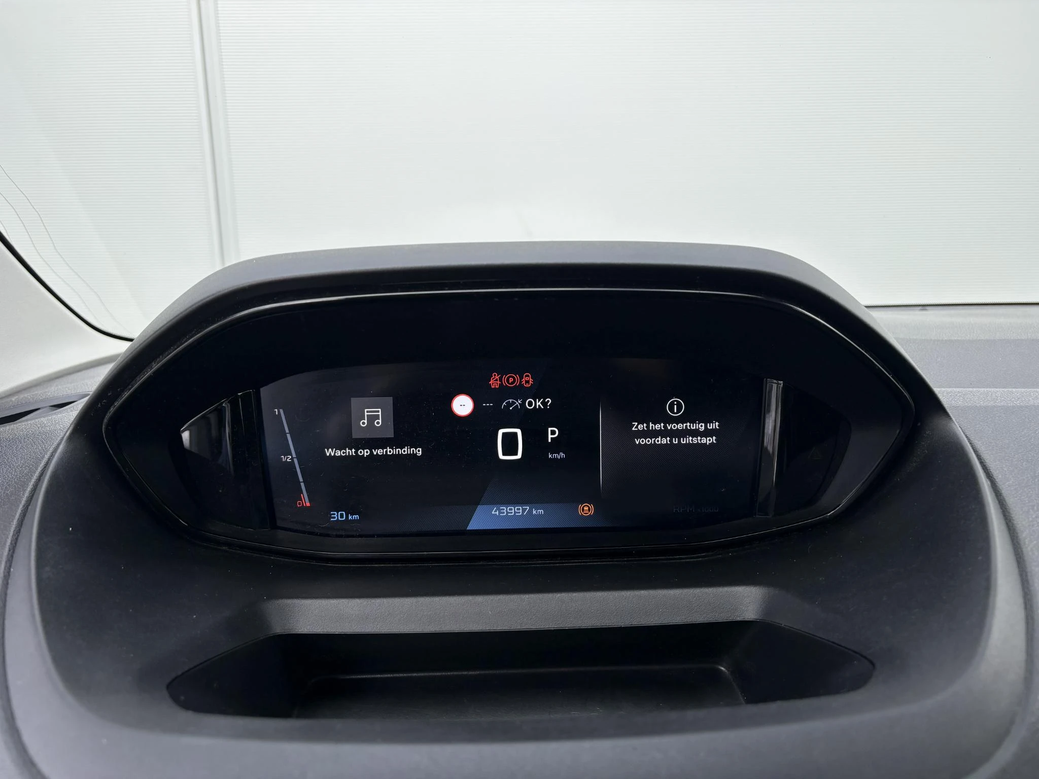 Peugeot-Partner-image-10