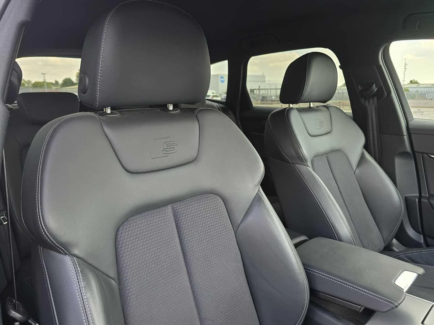 Audi-A6-image-14