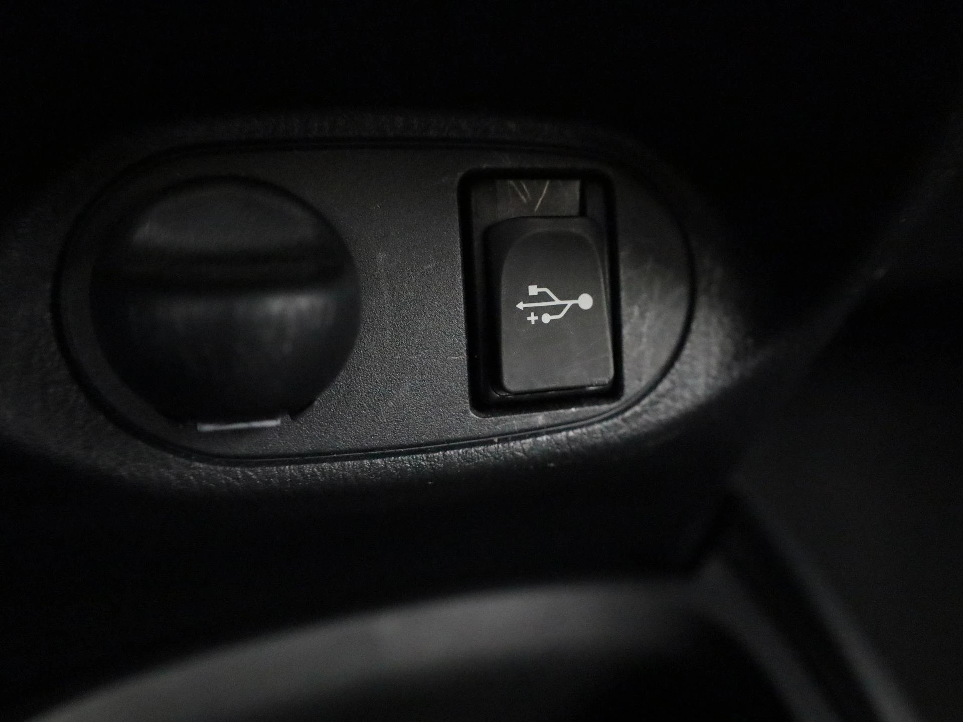 Toyota-Yaris-image-25
