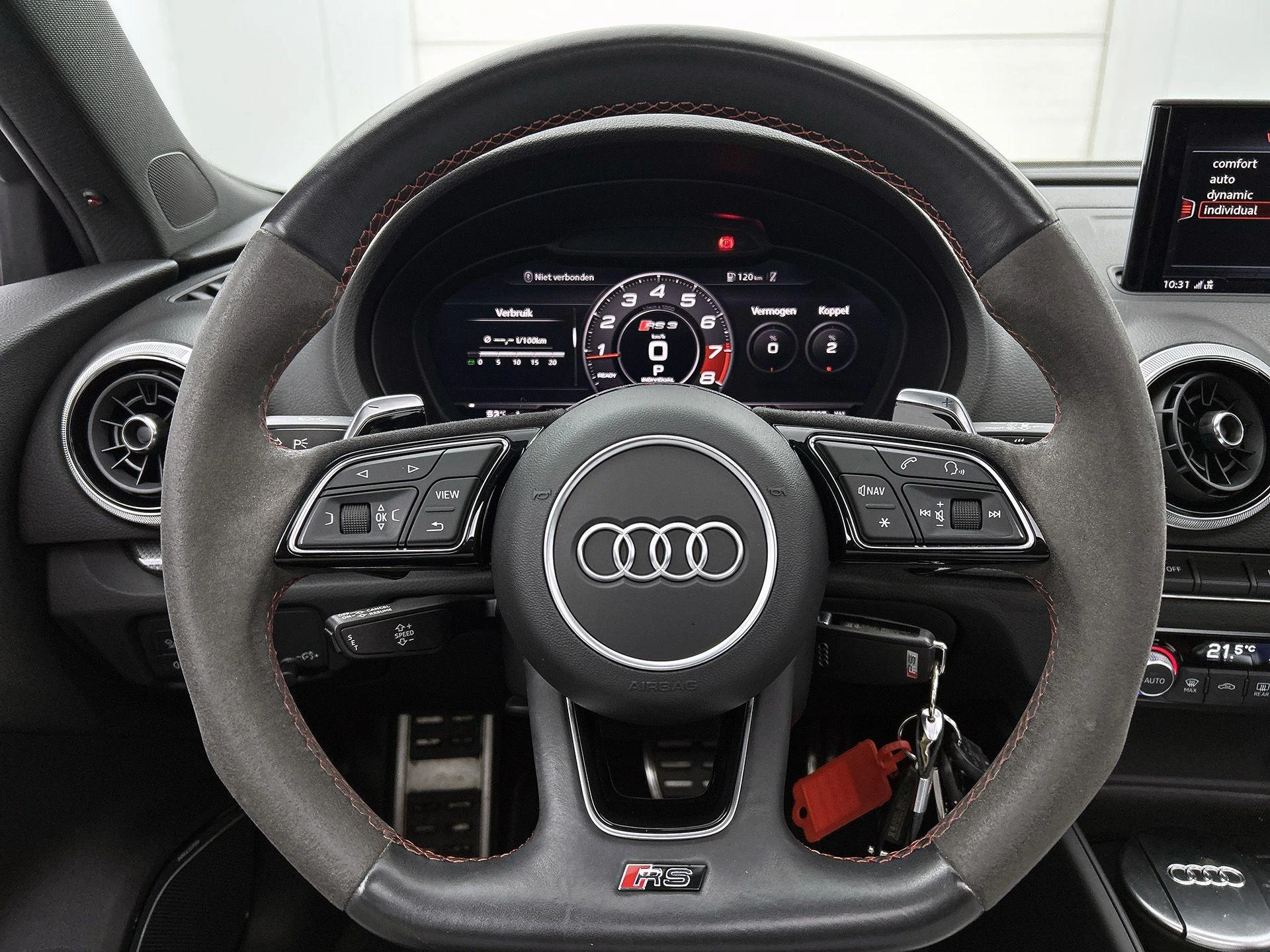 Audi-RS3-image-36
