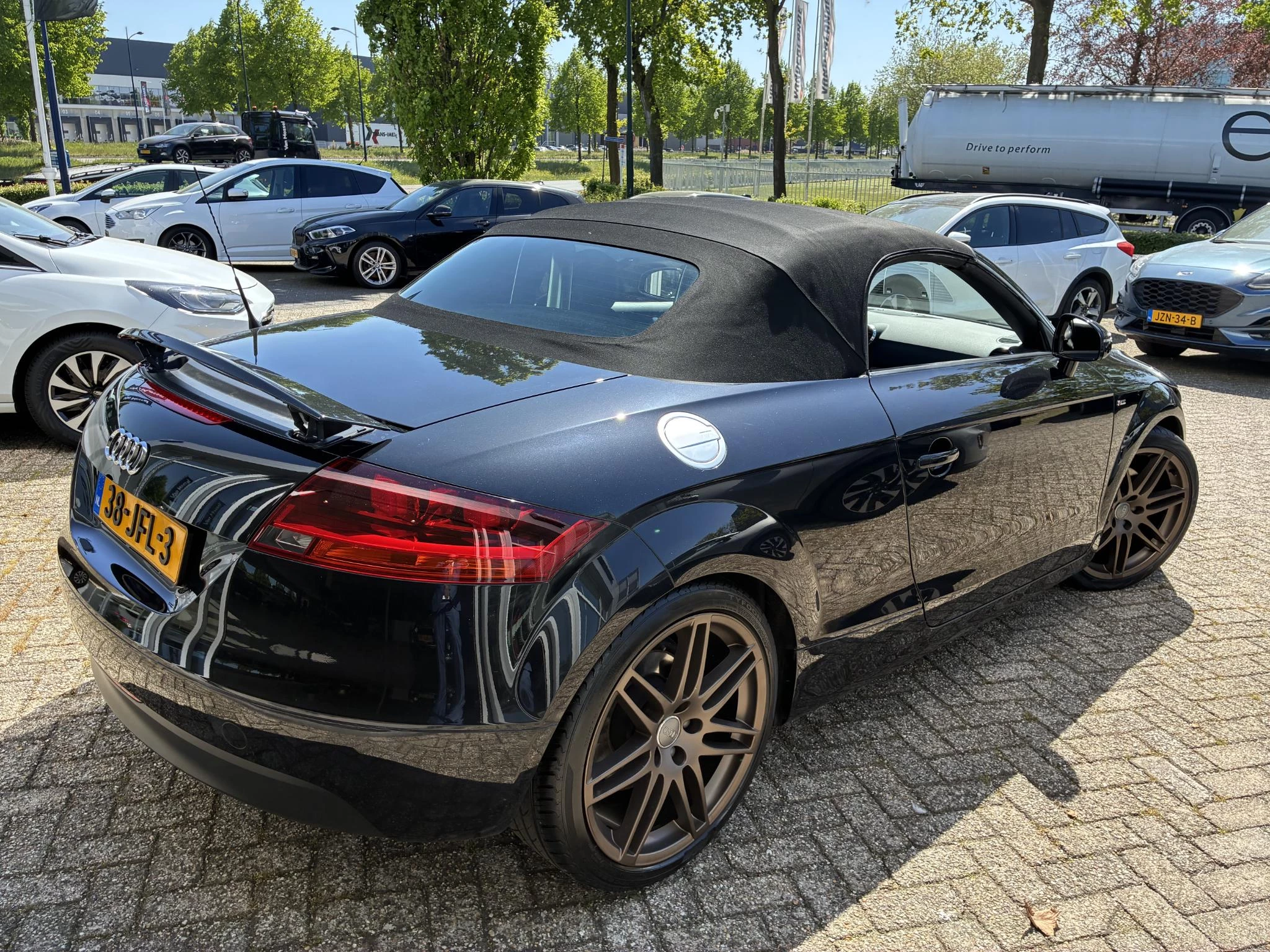 Audi TT