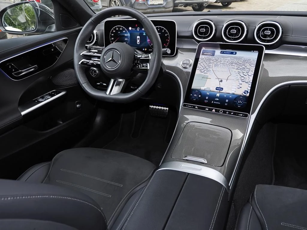 Mercedes-Benz-C-Klasse 300-image-10