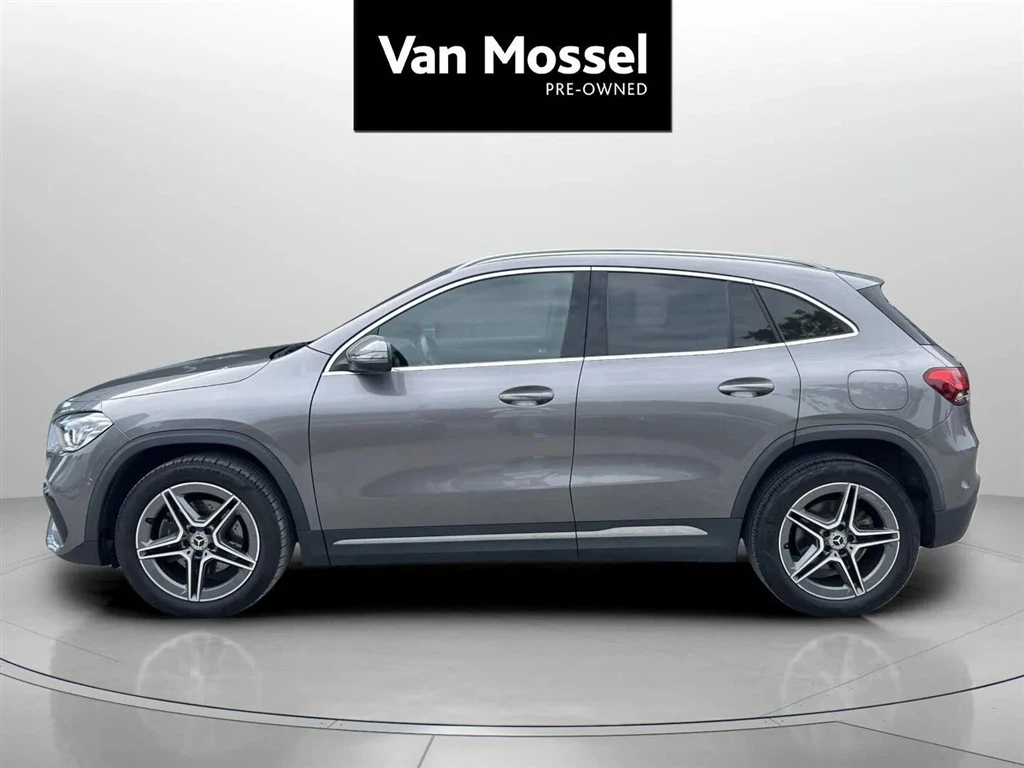 Mercedes-Benz-GLA-image-7