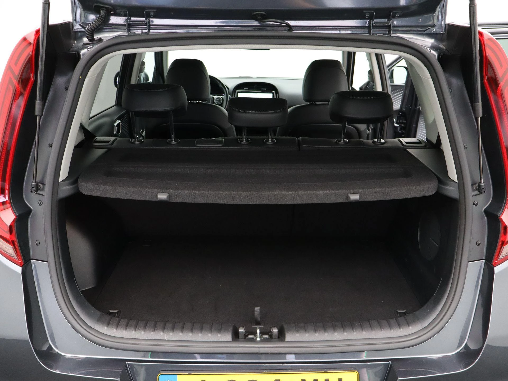 Kia-e-Soul-image-28
