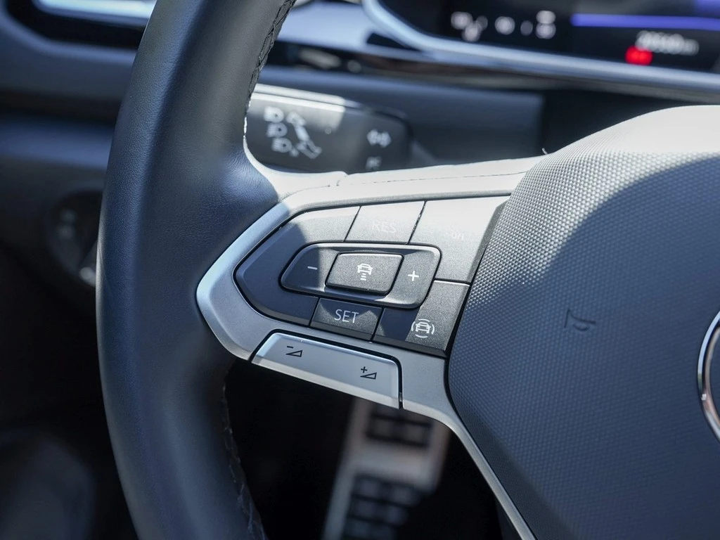 Volkswagen-T-Roc-image-15