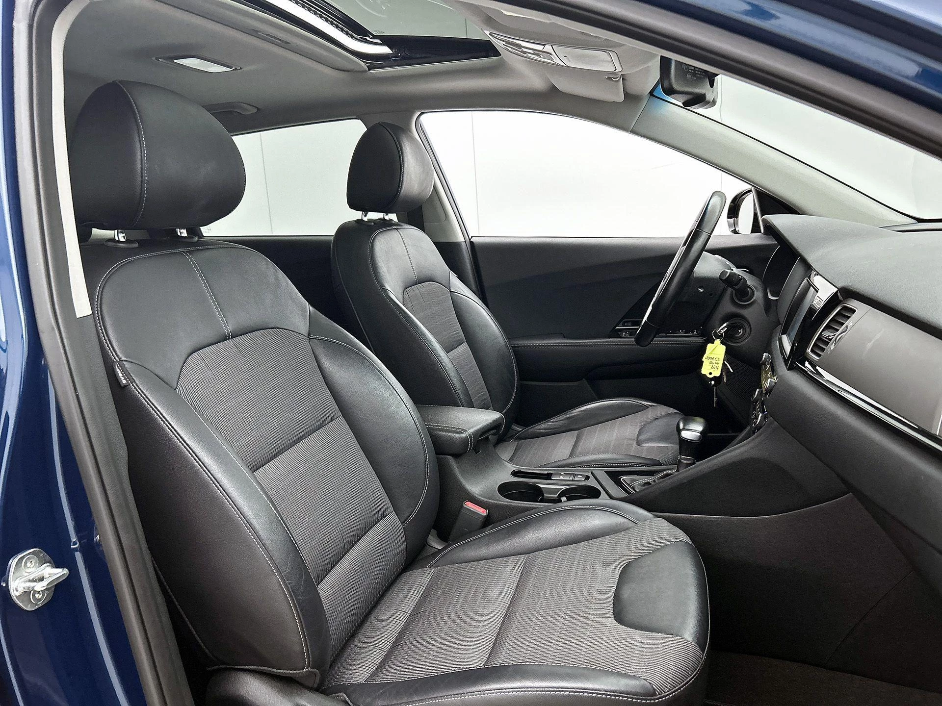 Kia-Niro-image-40