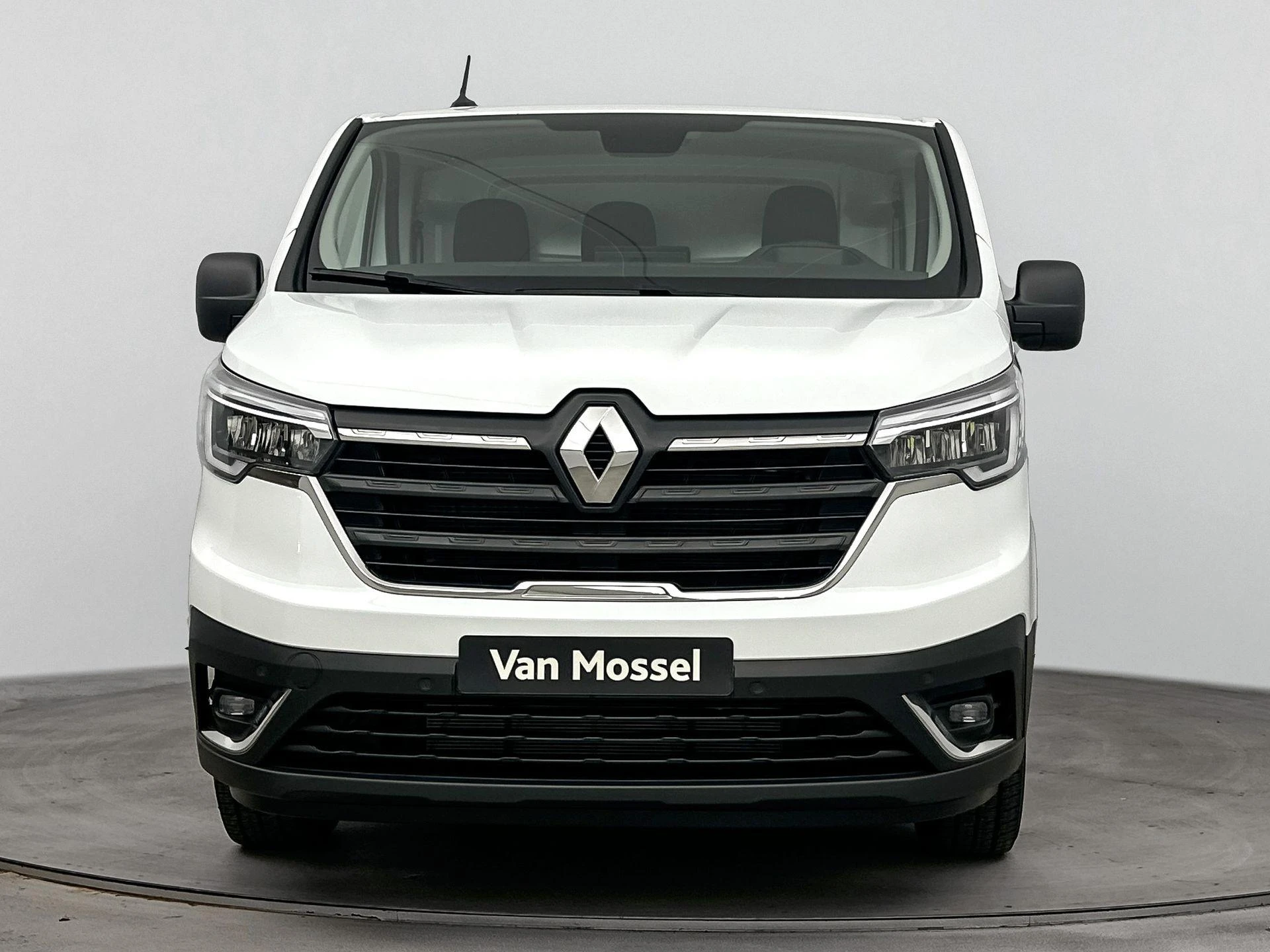 Renault-Trafic-image-4