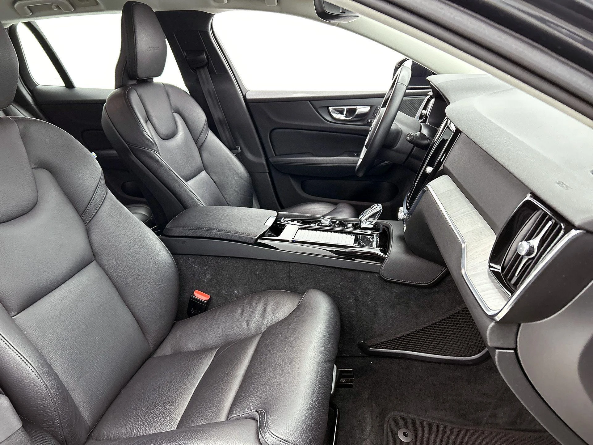 Volvo-V60-image-48