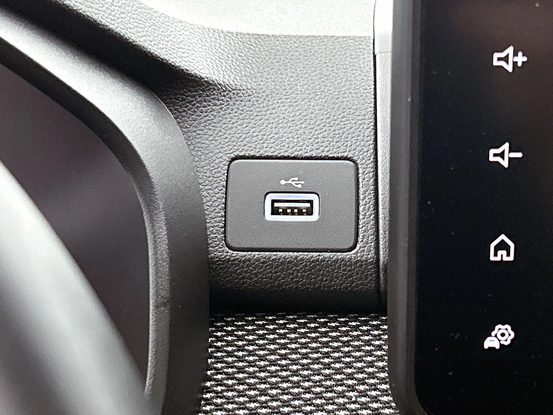 Dacia-Sandero-image-5