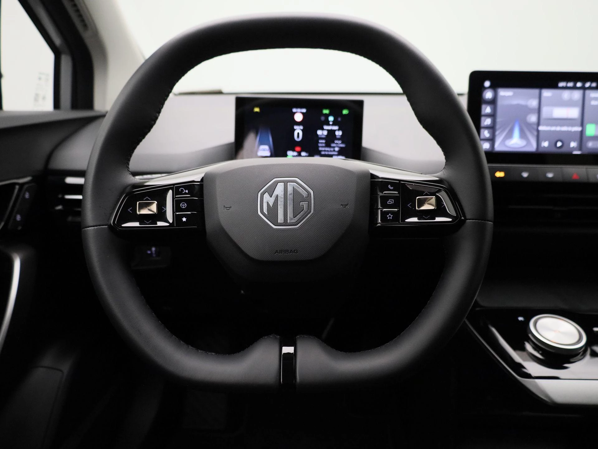 MG MG4 Luxury 64 kWh