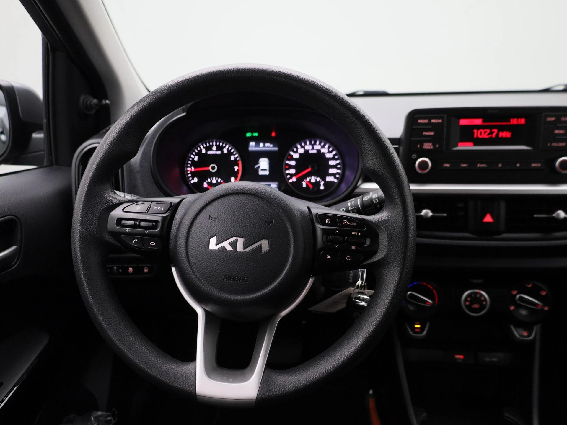 Kia-Picanto-image-6