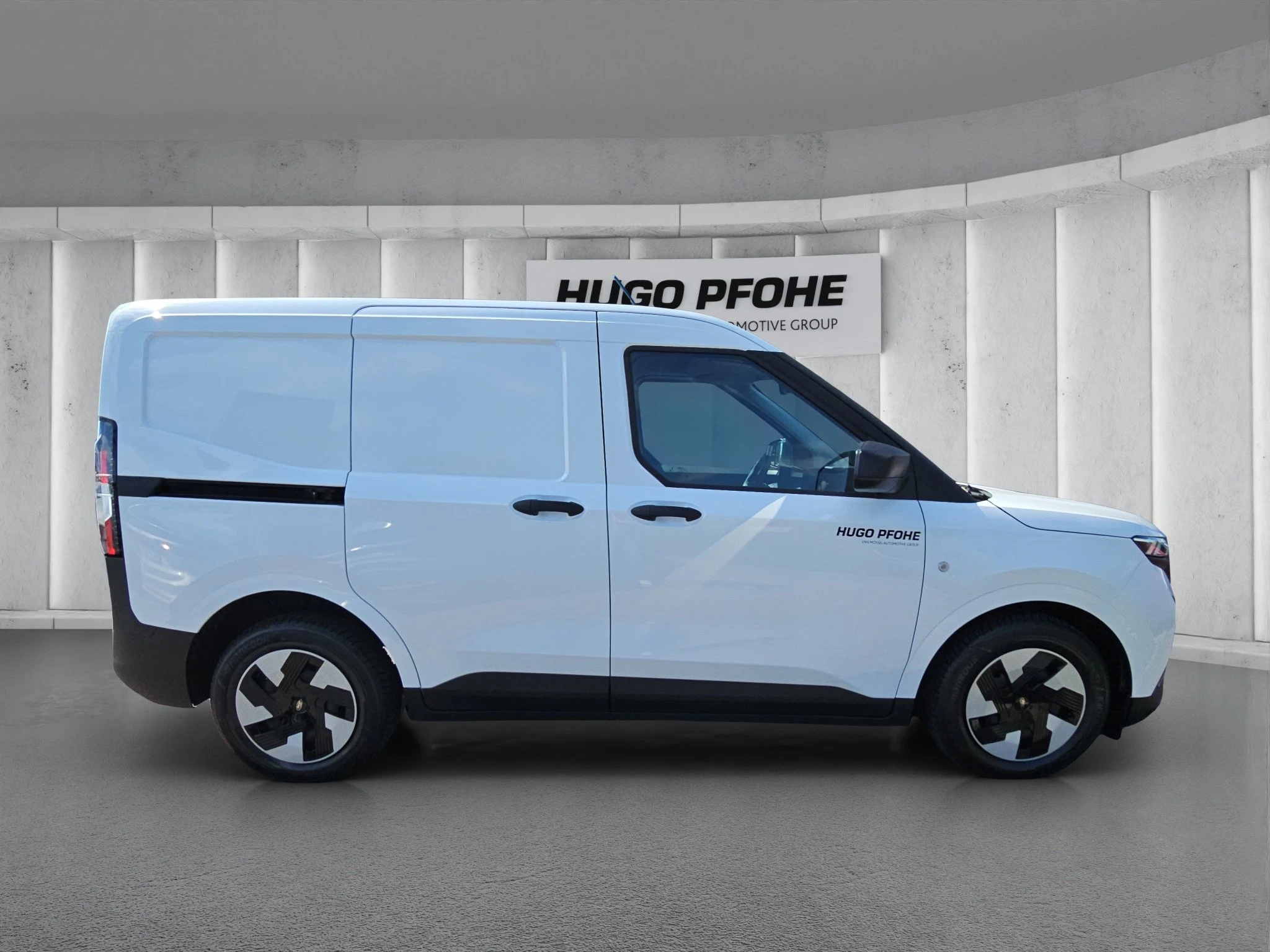 Ford Transit Courier Trend Elektro 100 kW Aut. | GJR | RFK | SHZ | PDC | Klima