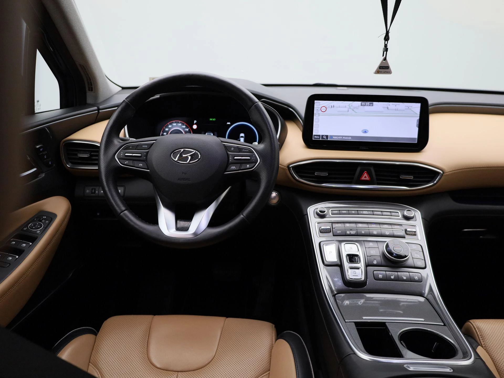 Hyundai Santa Fe 1.6 T-GDi Plug-in Hybrid 4x4 Shine Aut.
