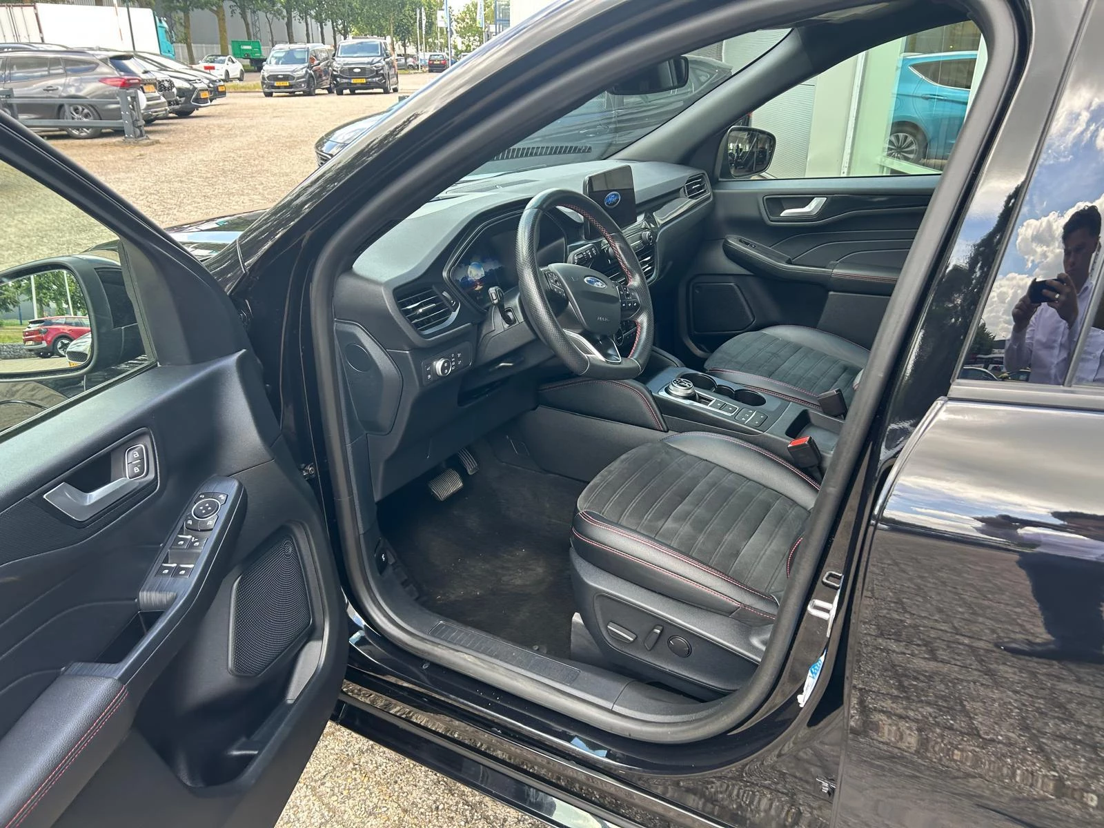 Ford Kuga 2.5 PHEV ST-Line X