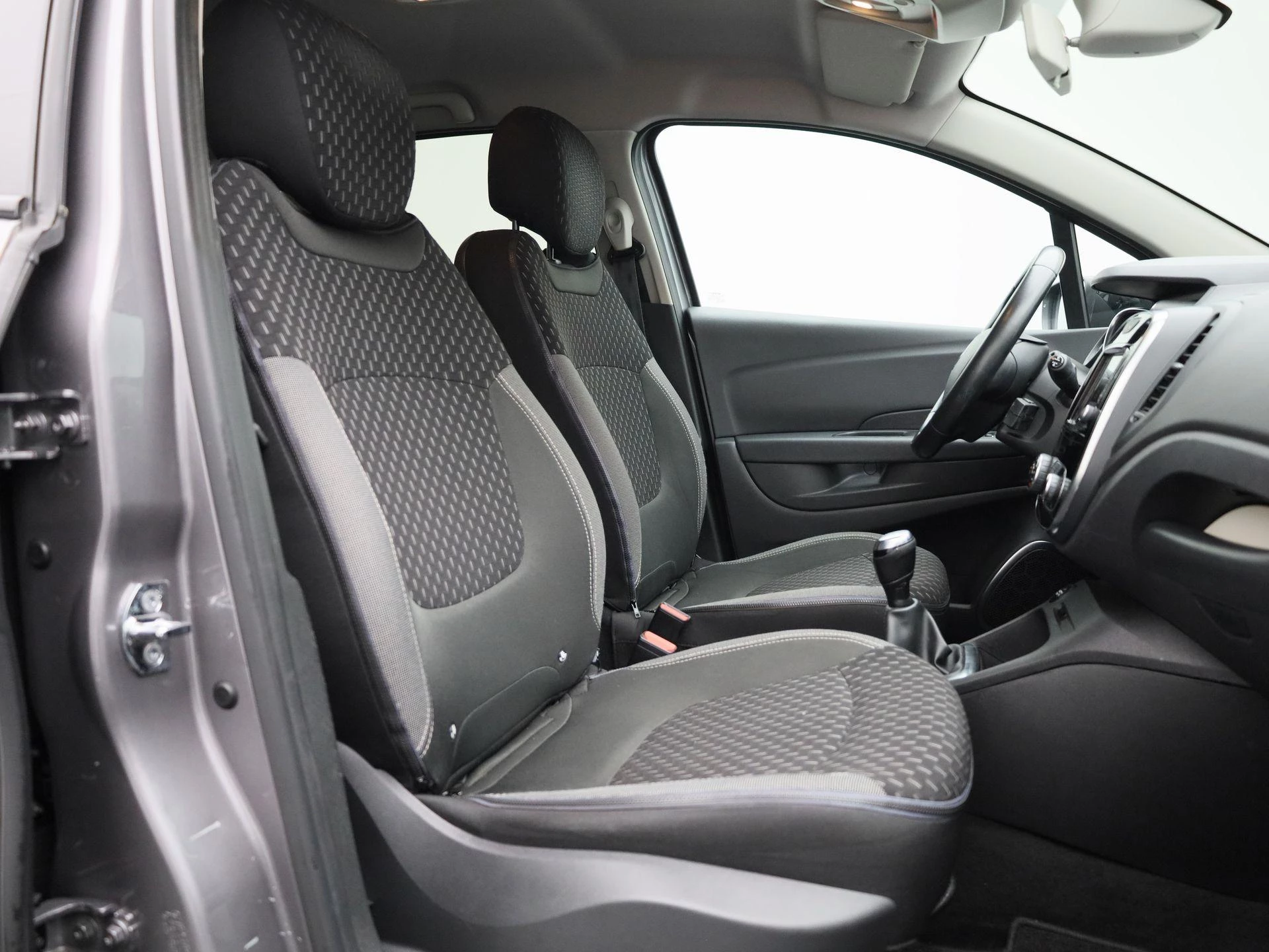 Renault-Captur-image-29