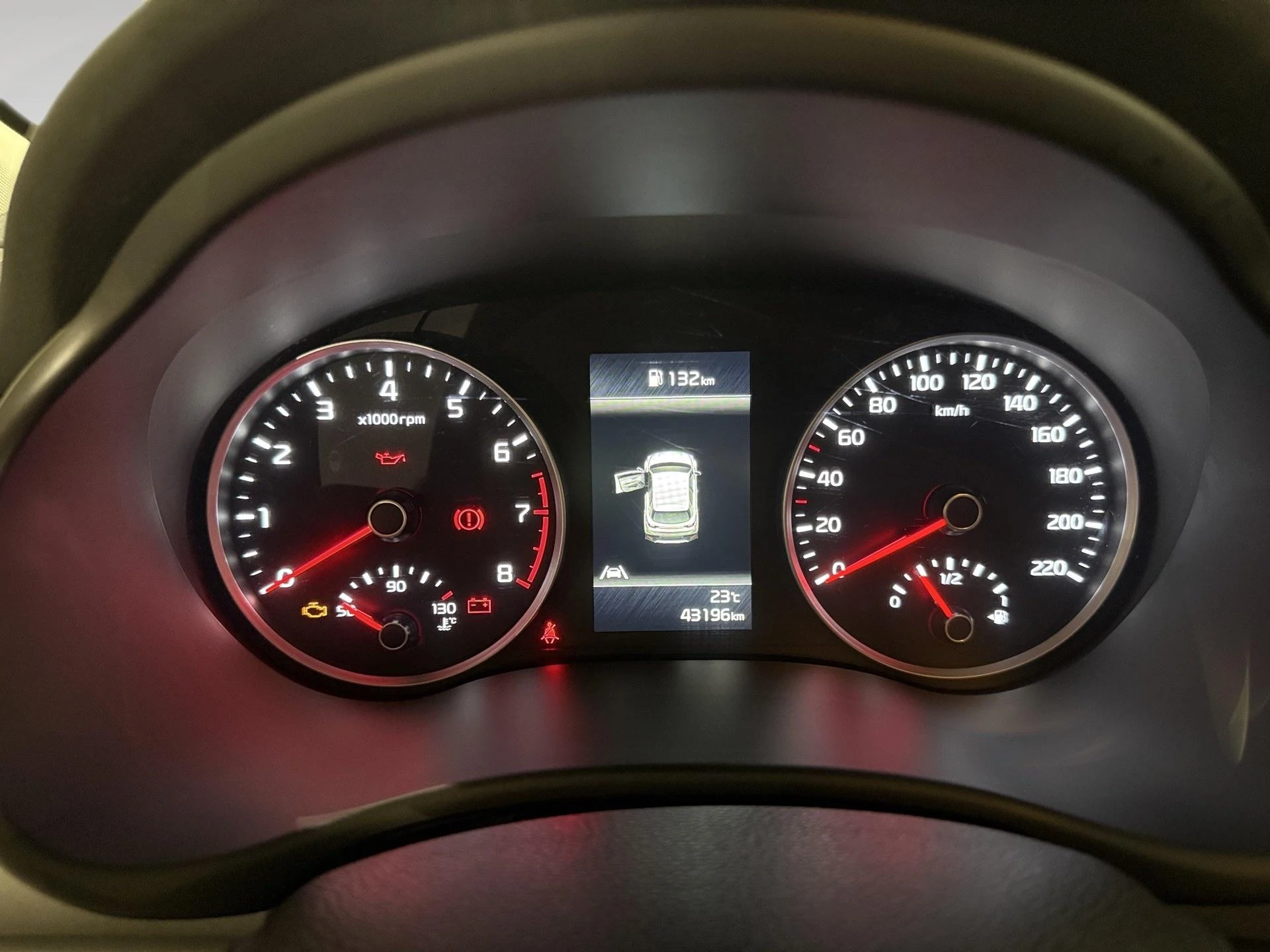 Kia-Stonic-image-1