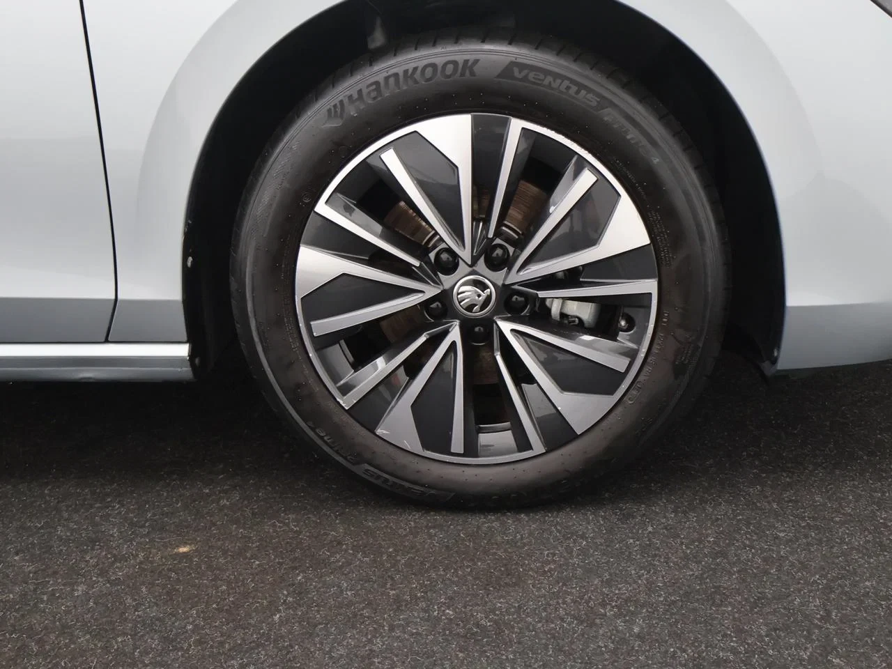 Škoda-Superb-image-6