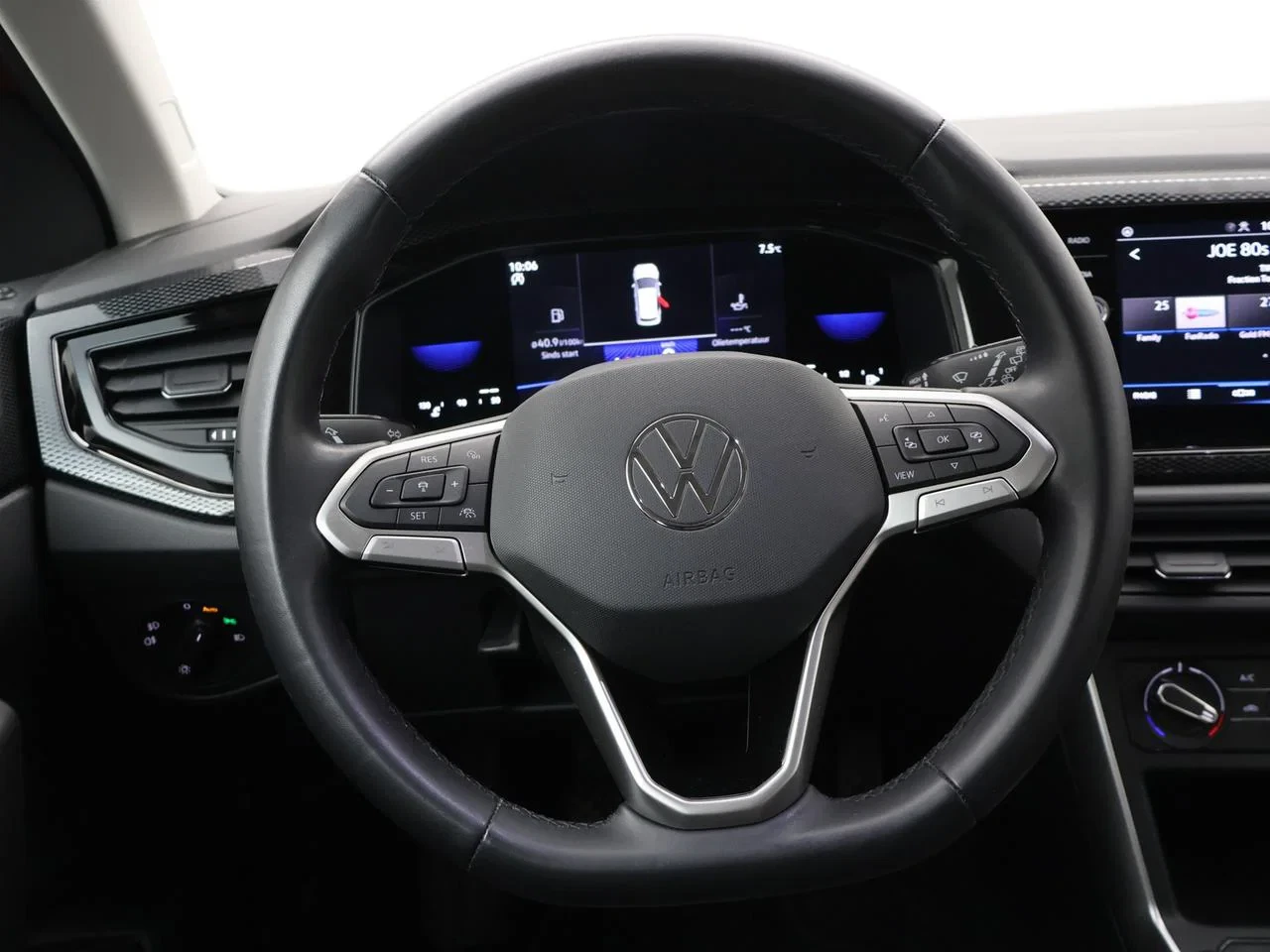 Volkswagen-Taigo-image-10