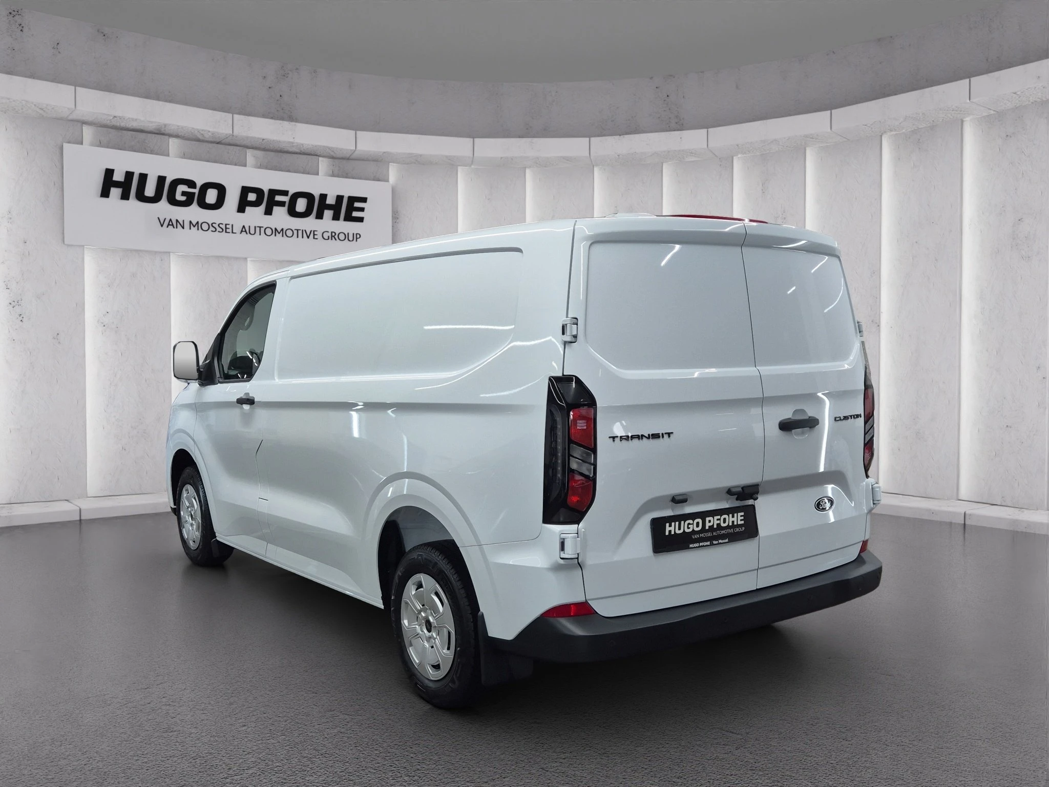 Ford-Transit Custom-image-2