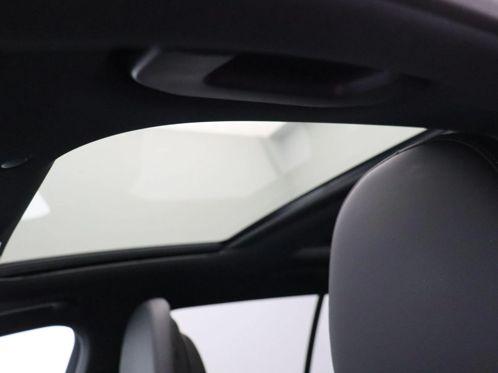 Mercedes-Benz Classe C 300 e AMG Line Estate + PANORAMISCH DAK + TREKHAAK + CARPLAY +