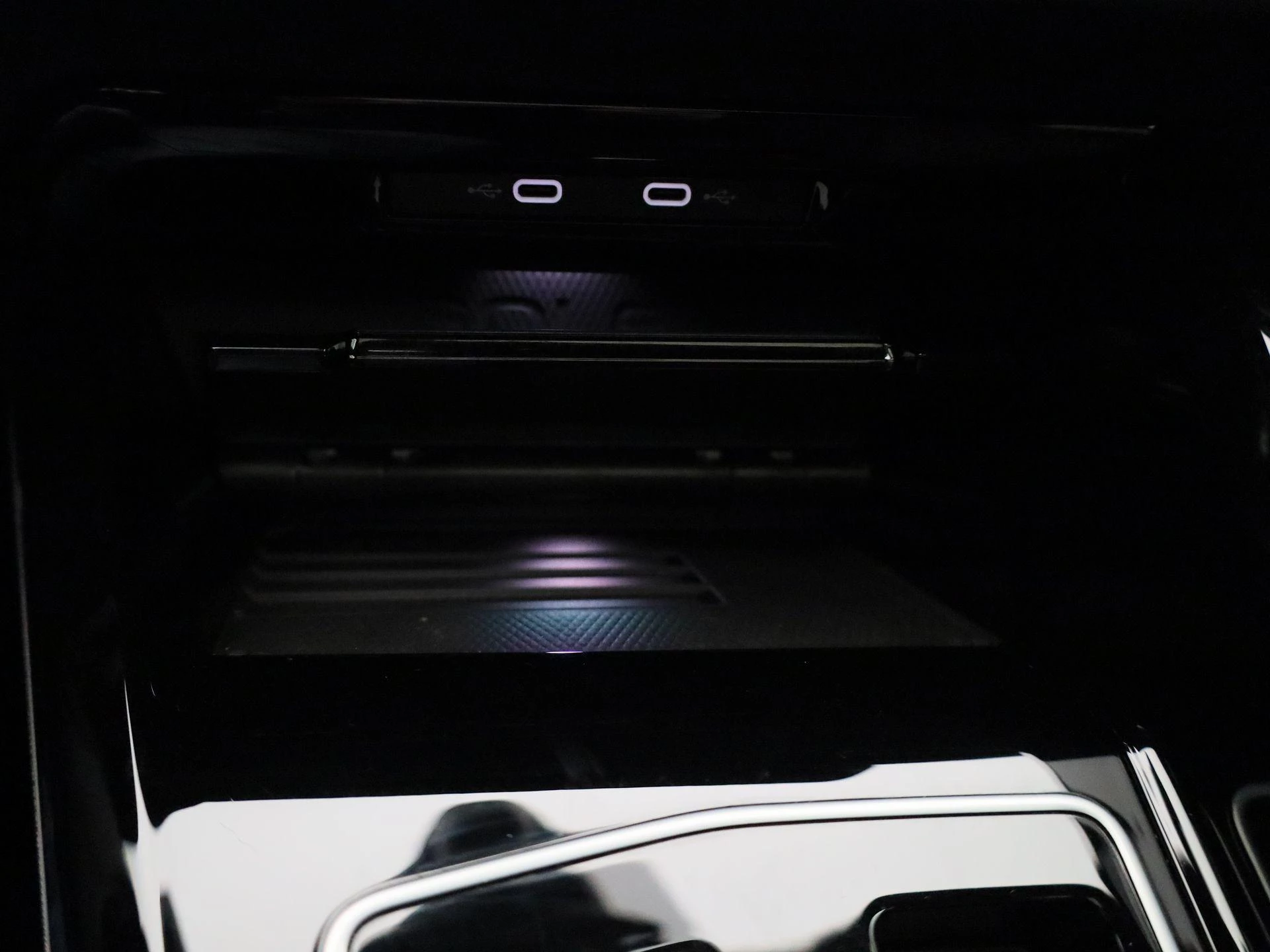 Volkswagen-Golf-image-30