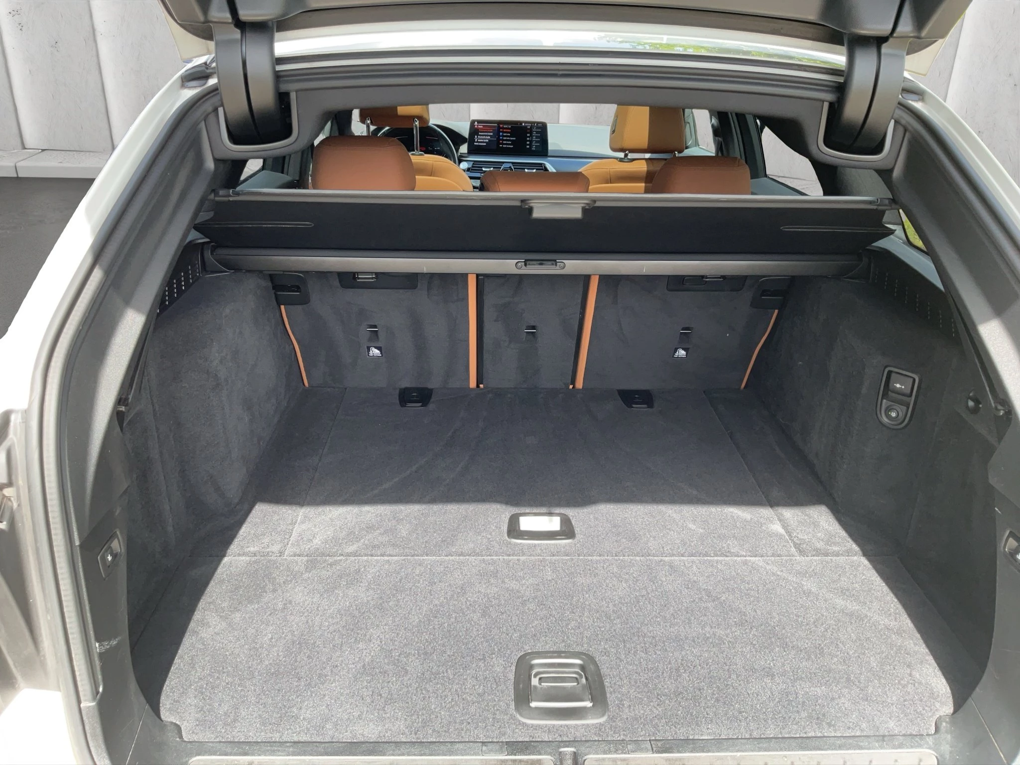 BMW-5er Reihe-image-17