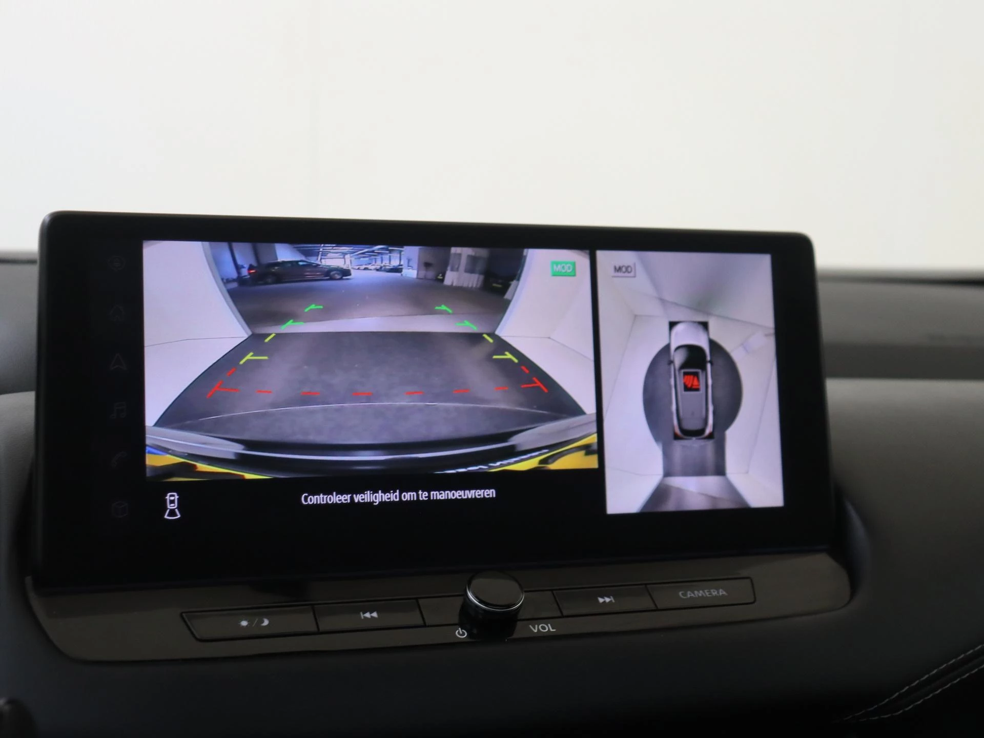Nissan-QASHQAI-image-17