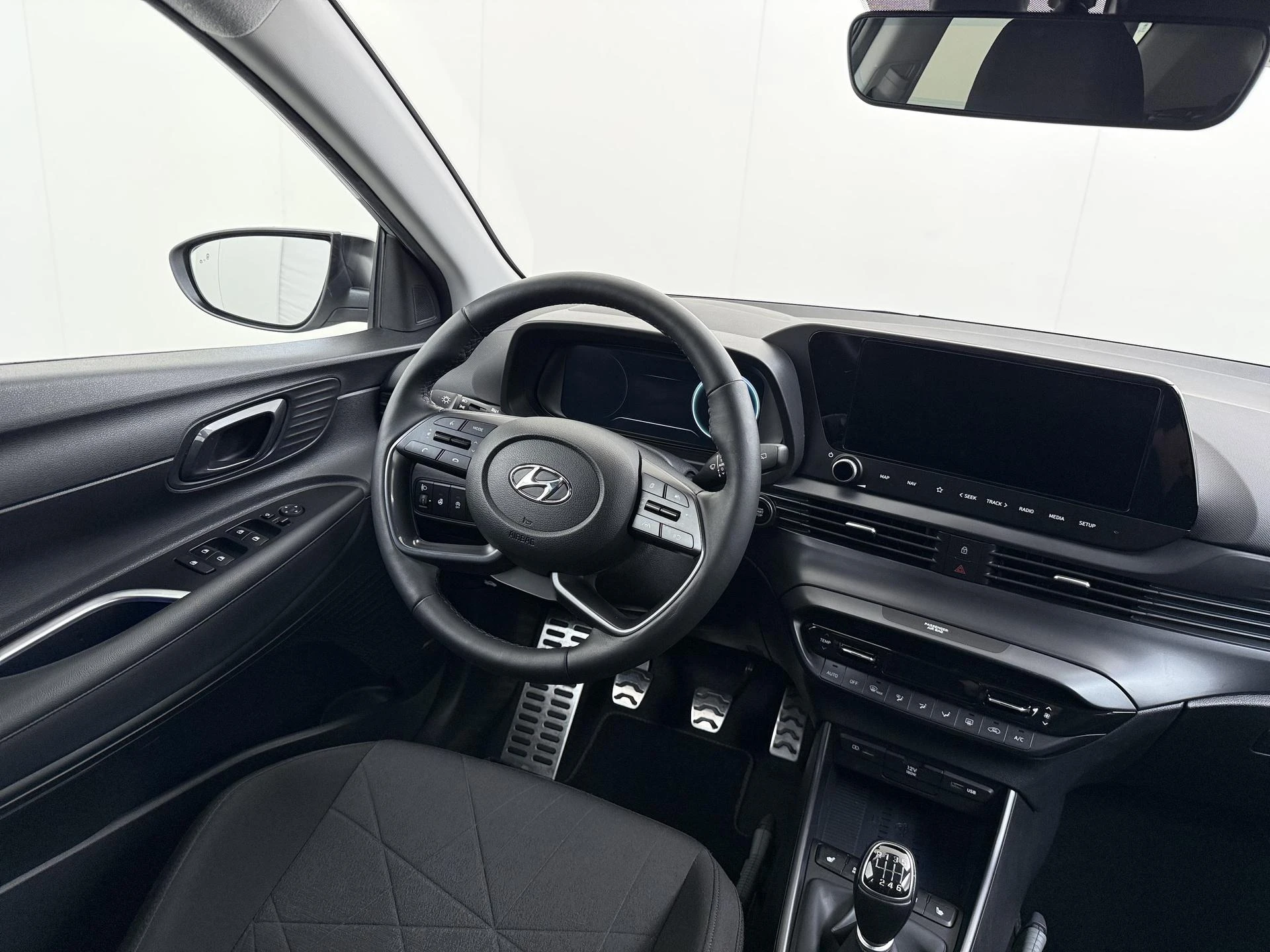 Hyundai-Bayon-image-19