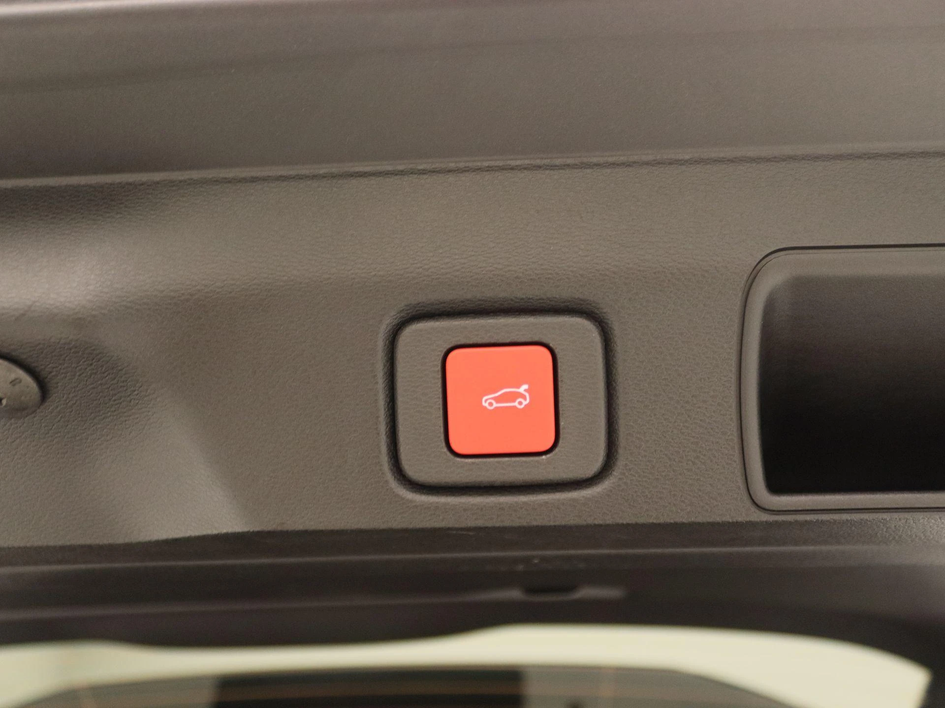 Jeep-Compass-image-14