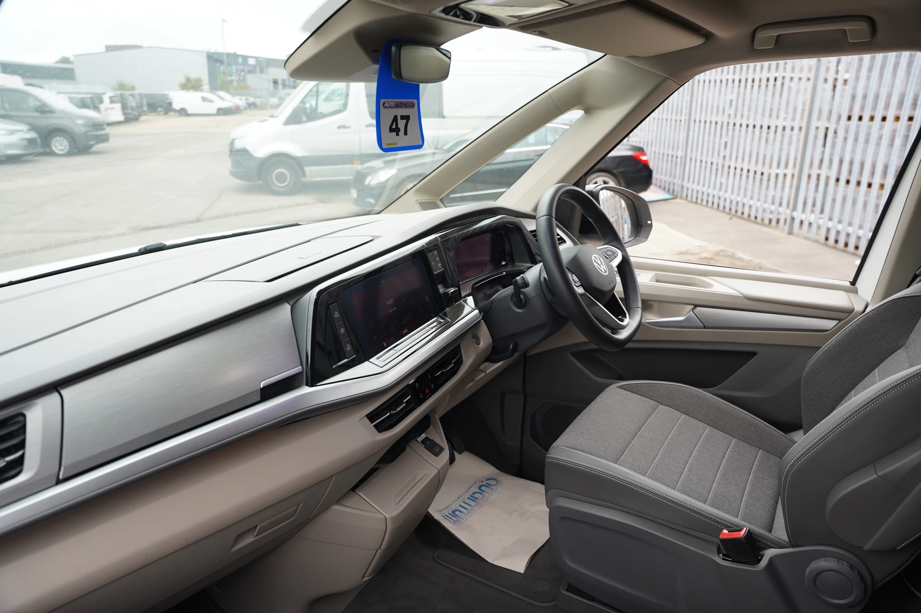 Volkswagen-California-image-1