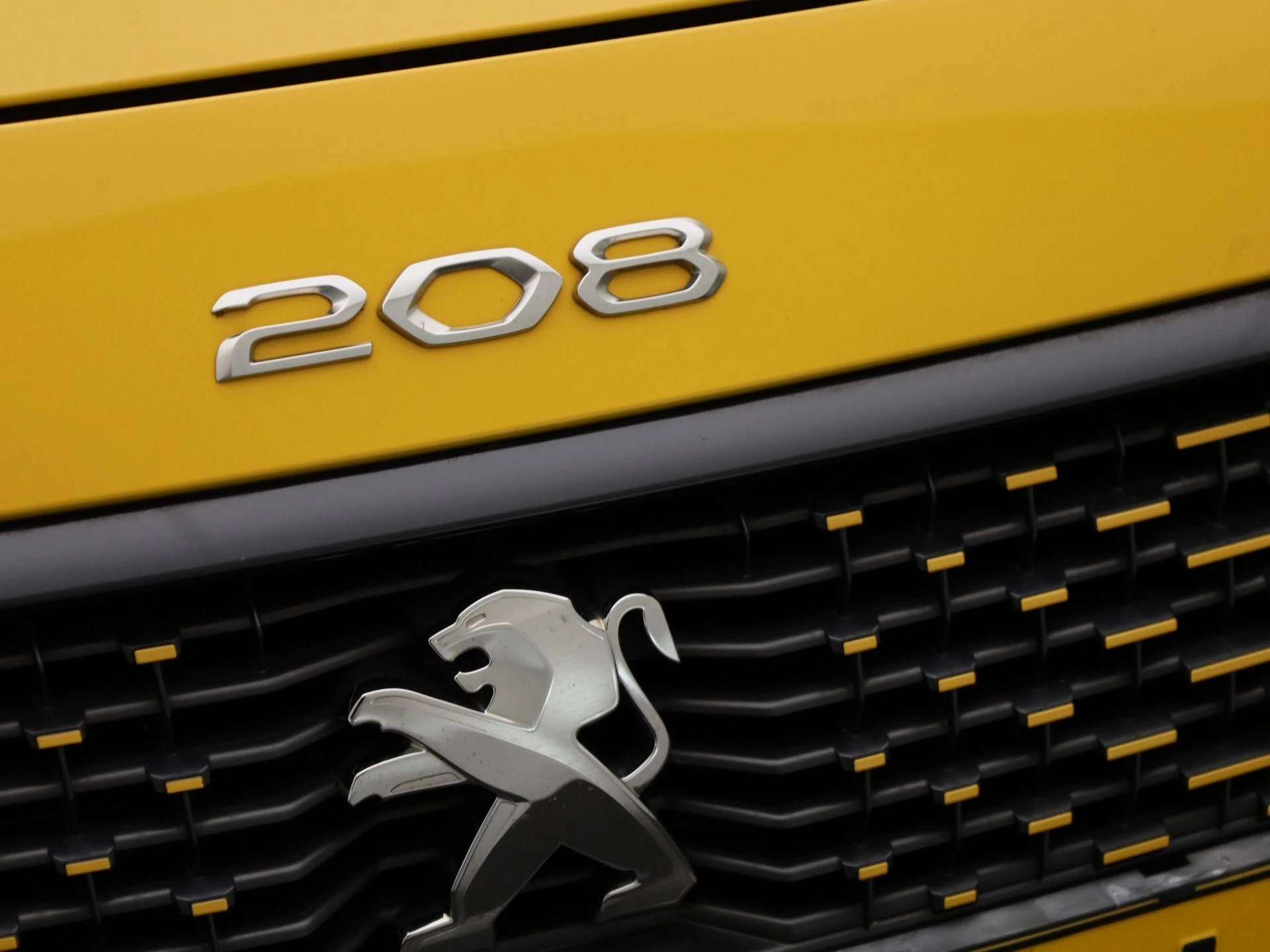 Peugeot e-208 - 34