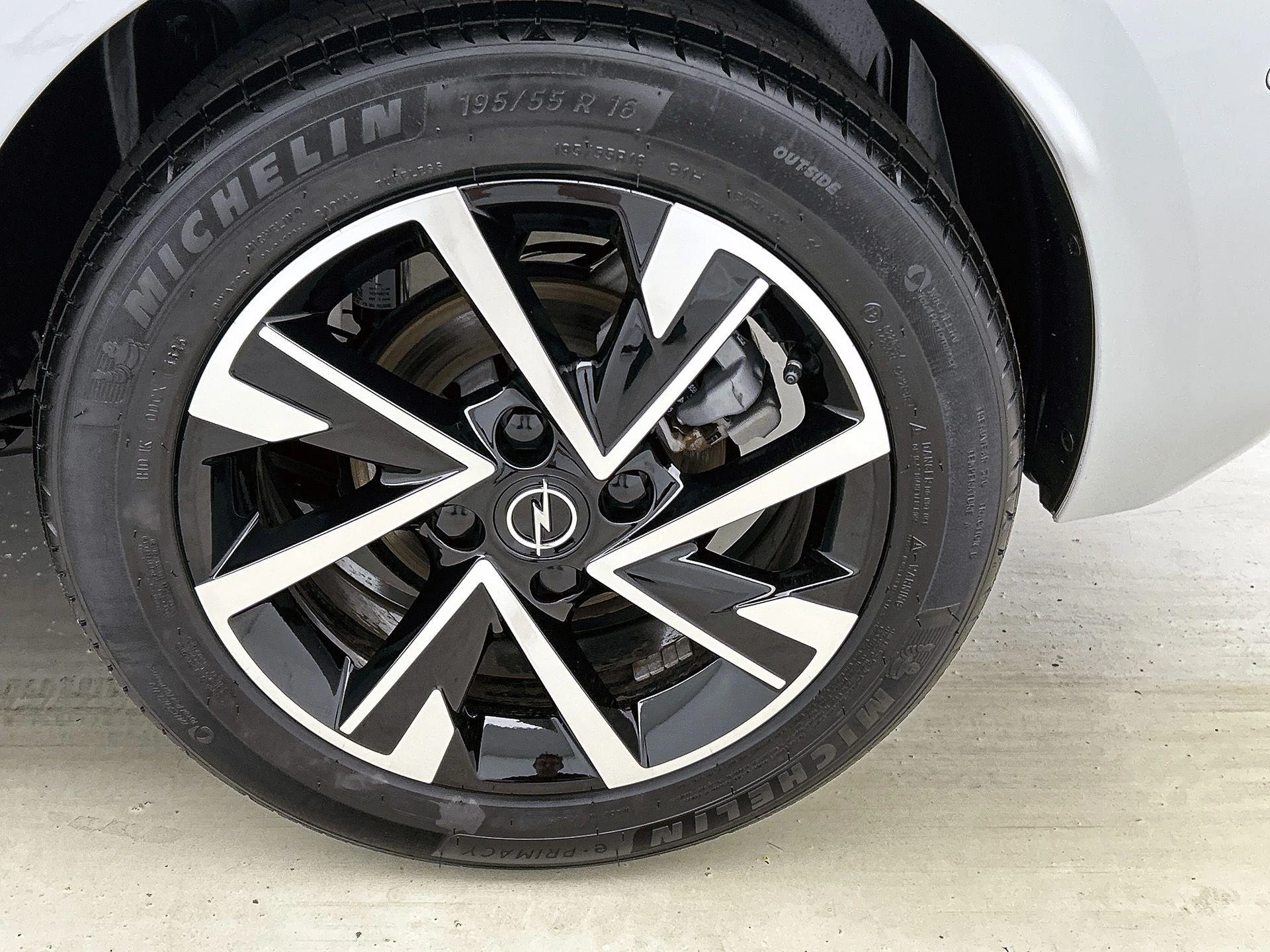 Opel-Corsa-image-39