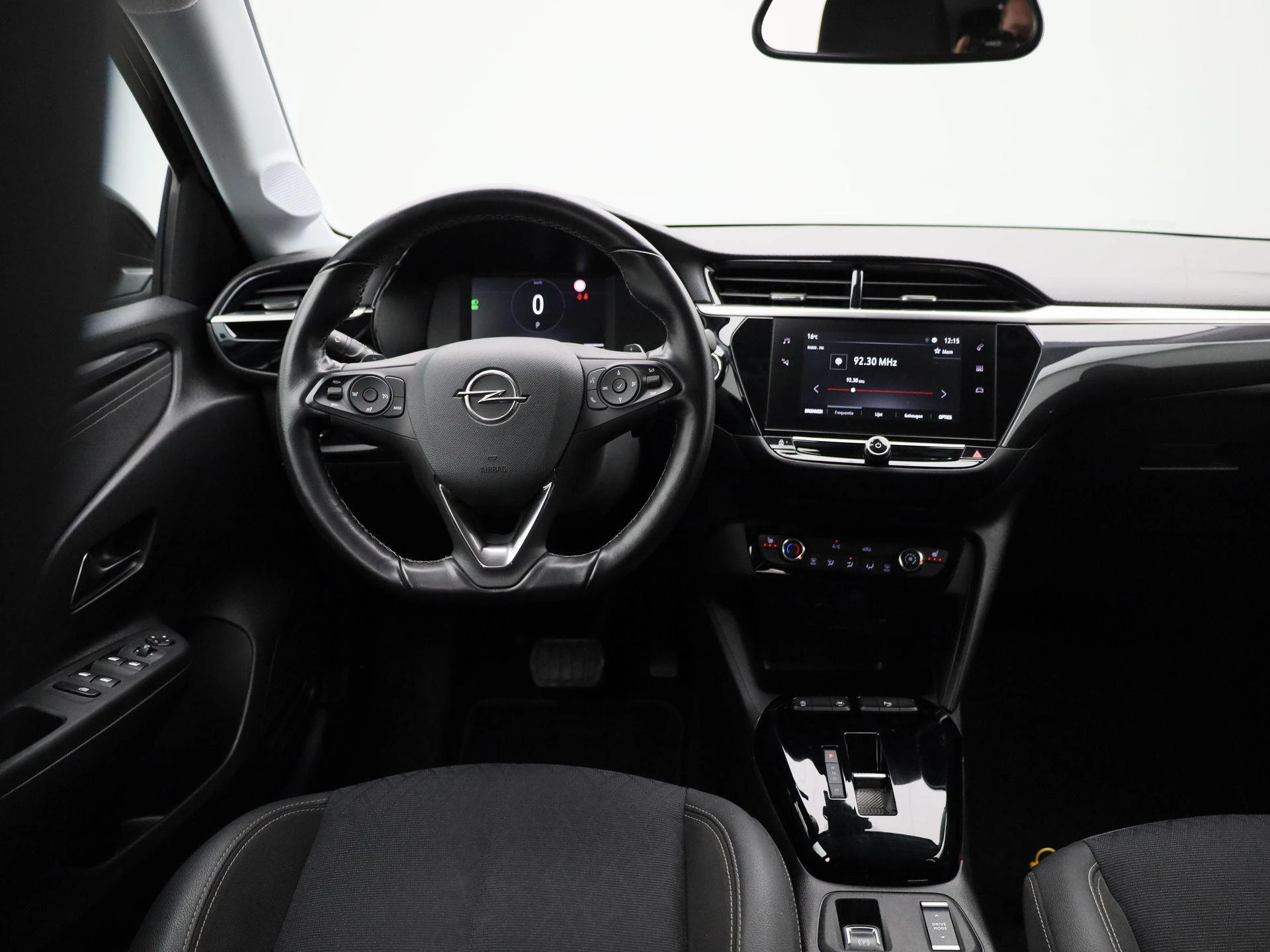 Opel-Corsa-image-6