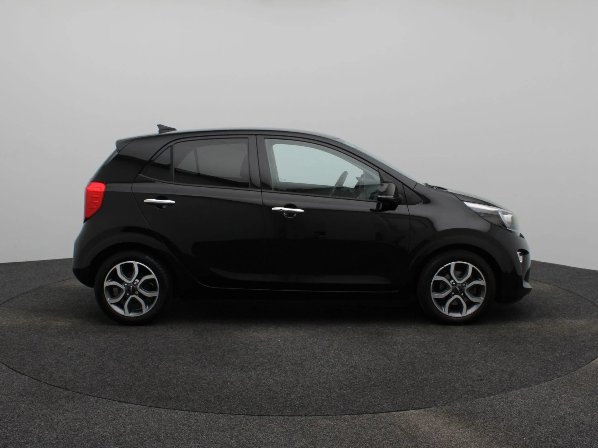 Kia-Picanto-image-7